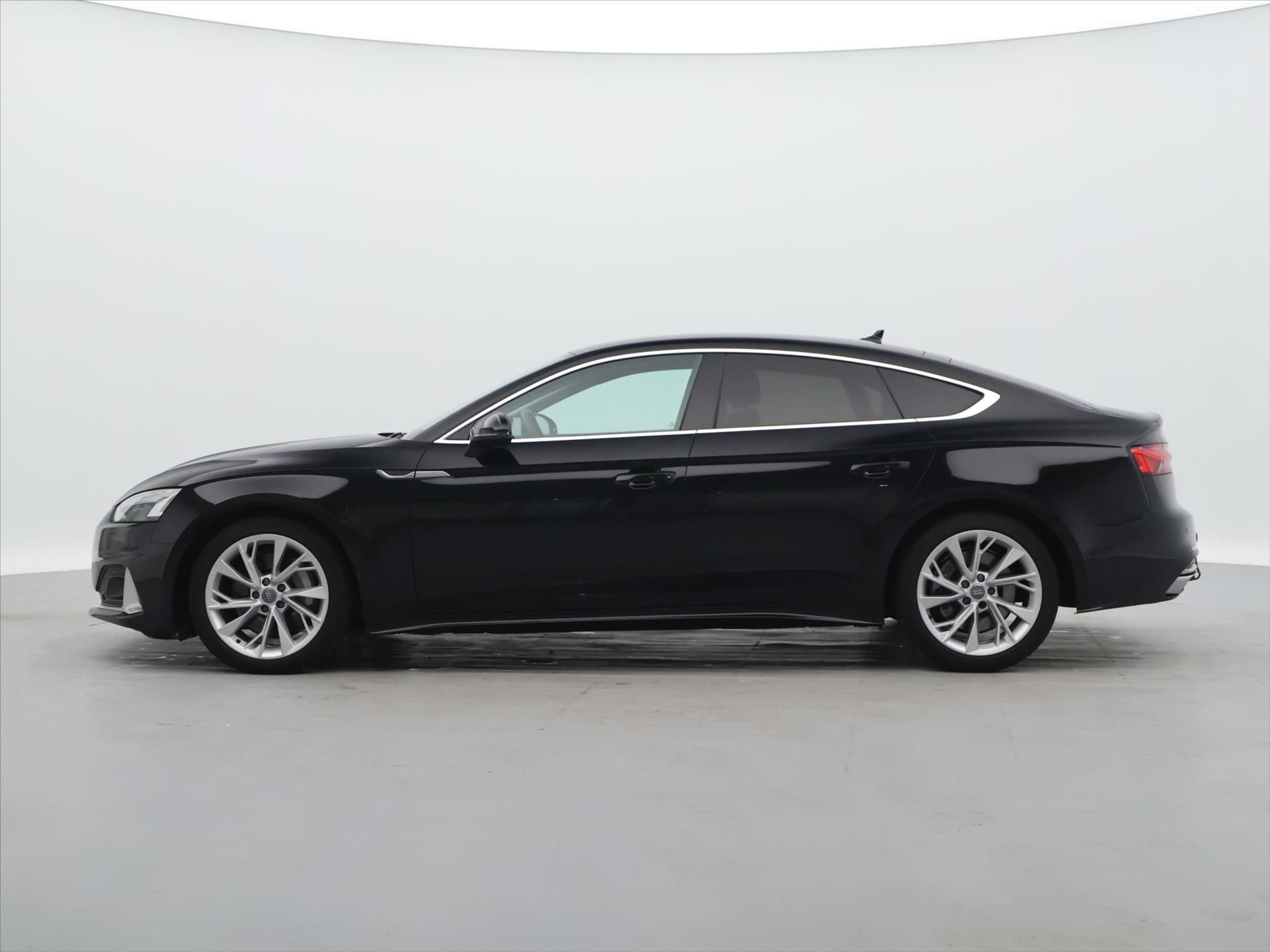 Audi A5, Sportback 2.0 45 TFSi 180kW Ad - fotka 4