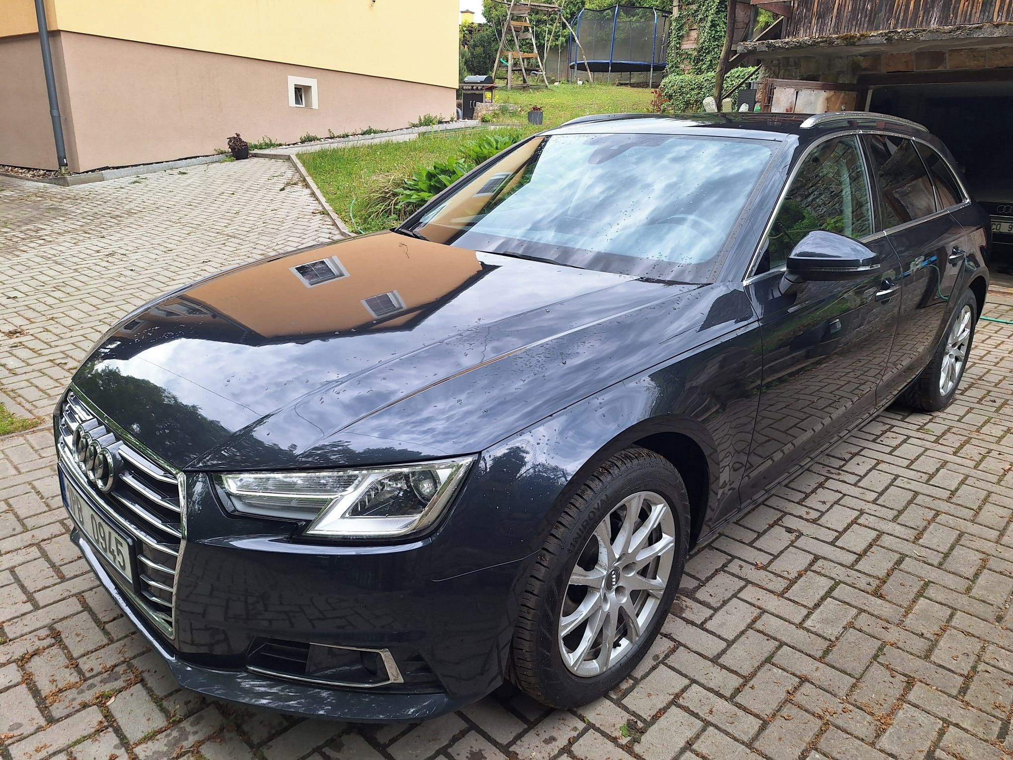 Audi A4 Avant, Audi a4 2,0 TDI  Quattro 140kW - fotka 3