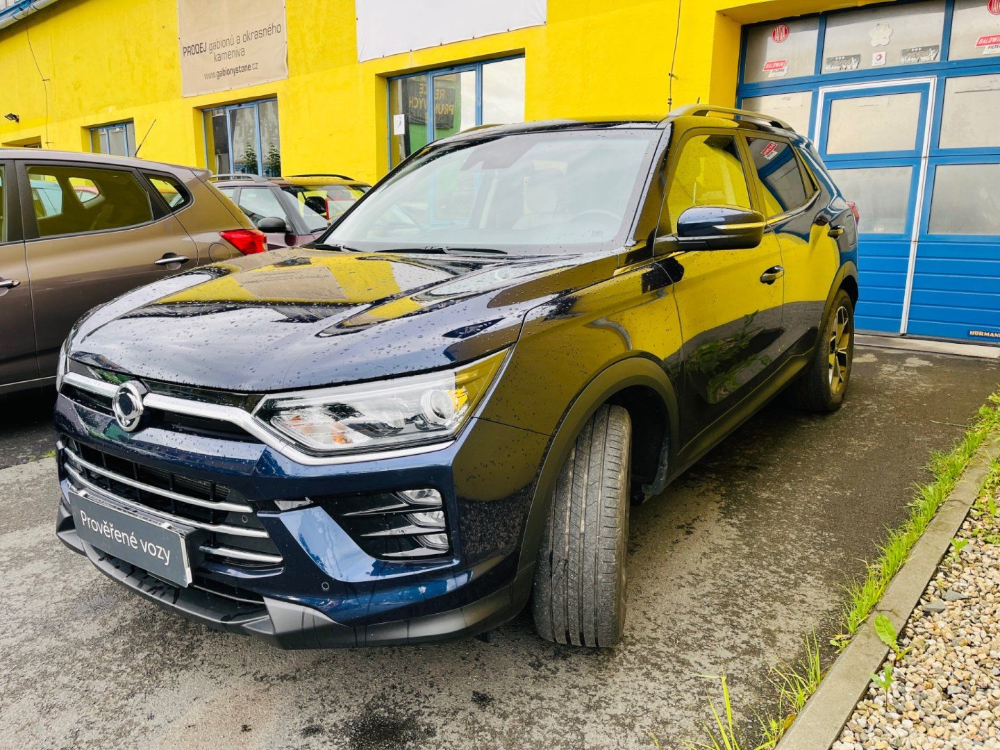 SsangYong Korando, 1.5 TGi NAJ  53 TIS KM STYLE+ - fotka 3