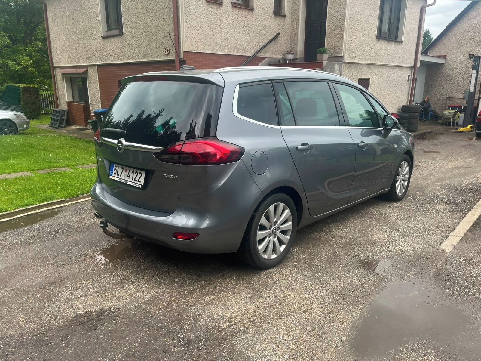 Opel Zafira - fotka 4