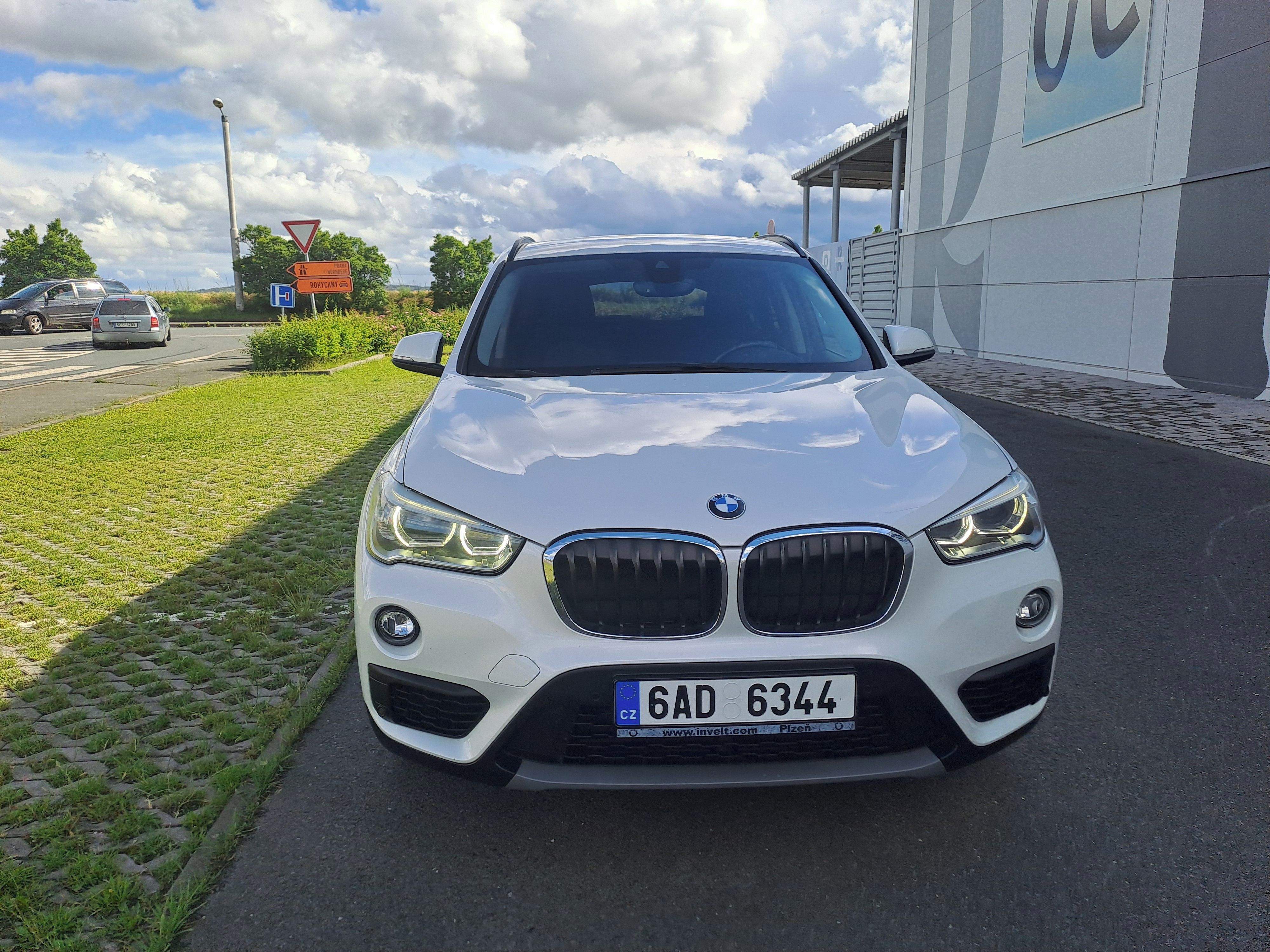 BMW X1, 20D 4x4 140KW VELMI PĚKNÉ+KOLA - fotka 2