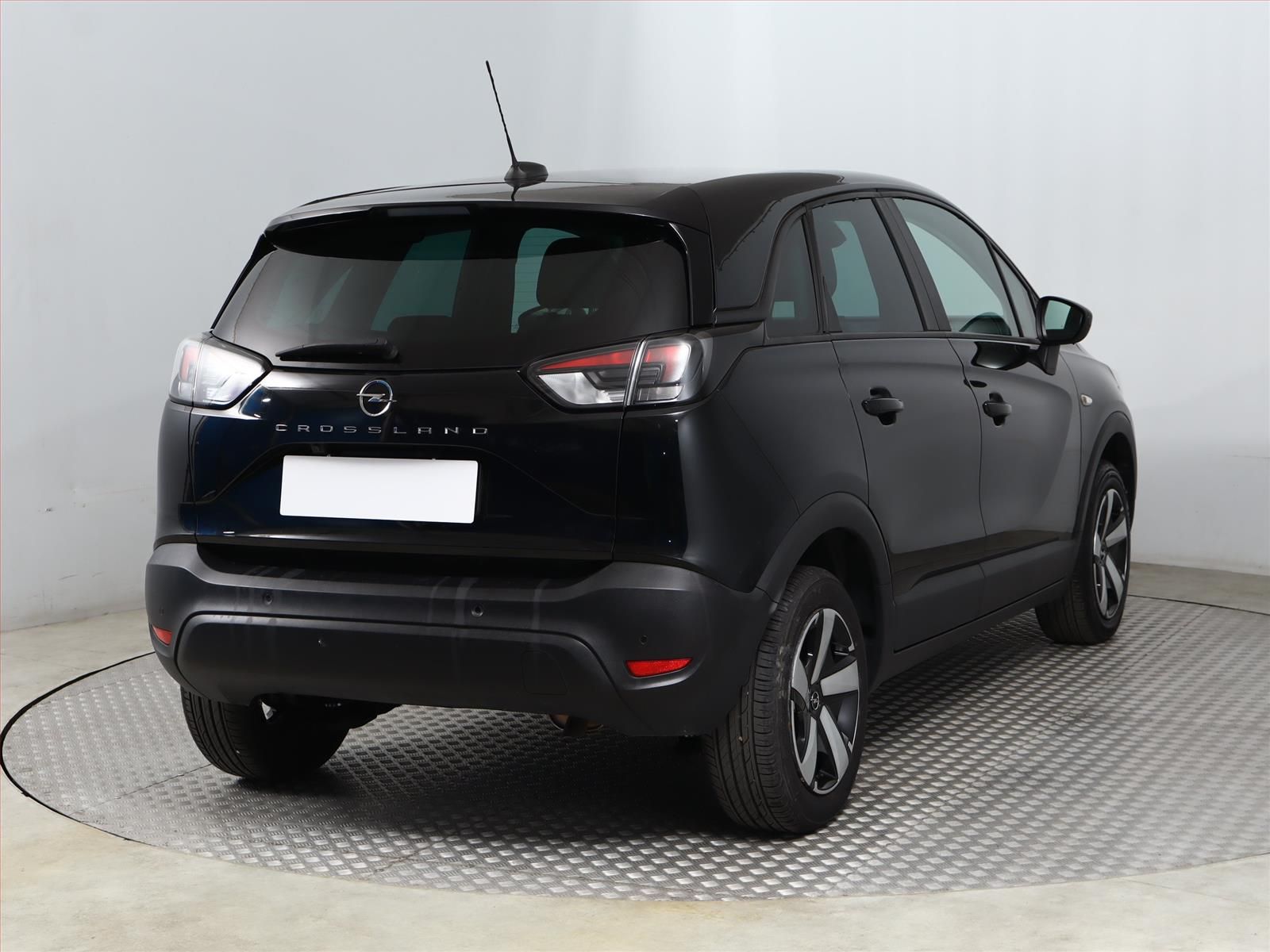 Opel Crossland, 1.2 Turbo, ČR,1.maj - fotka 5