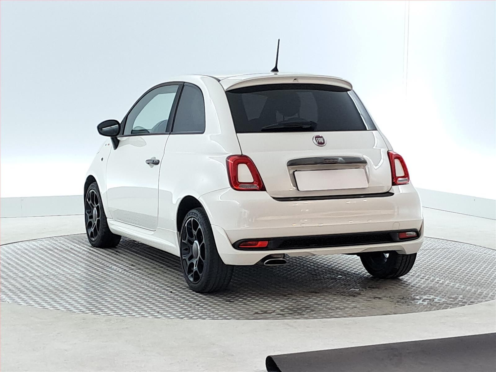 Fiat 500, 1.2, Kůže, Automatická klima - fotka 3