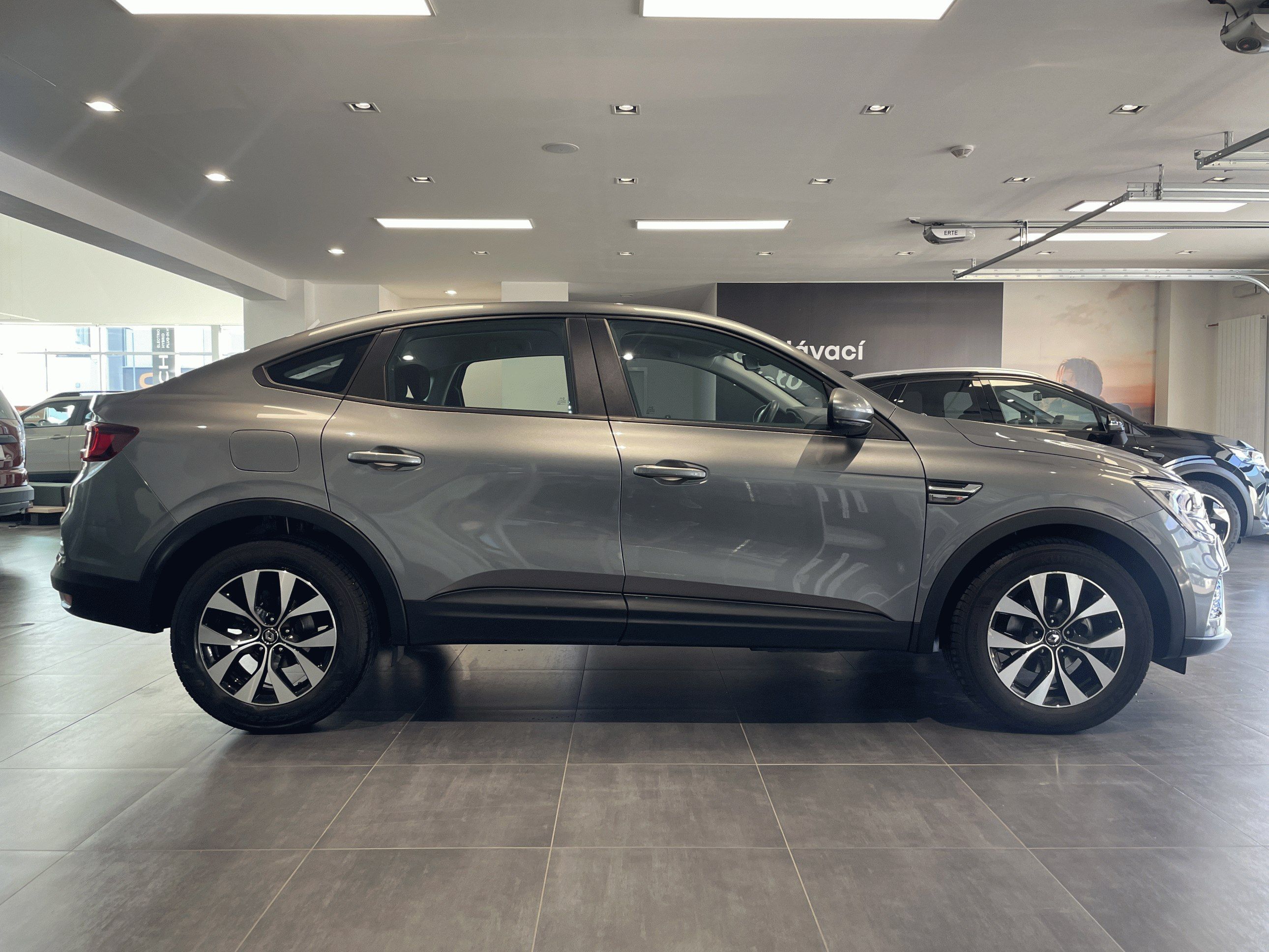 Renault Arkana, ZEN 1,3TCe 140k EDC - fotka 5