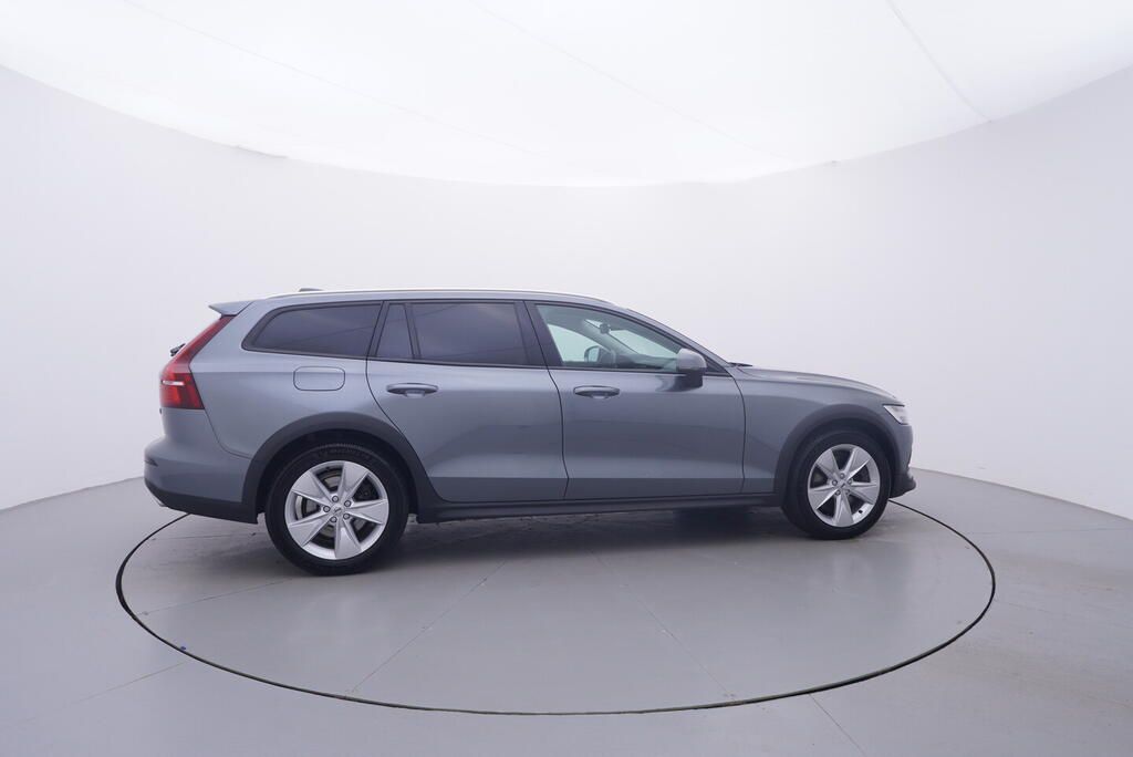 Volvo V60, crossover 2.0 D4 140 kW - fotka 6