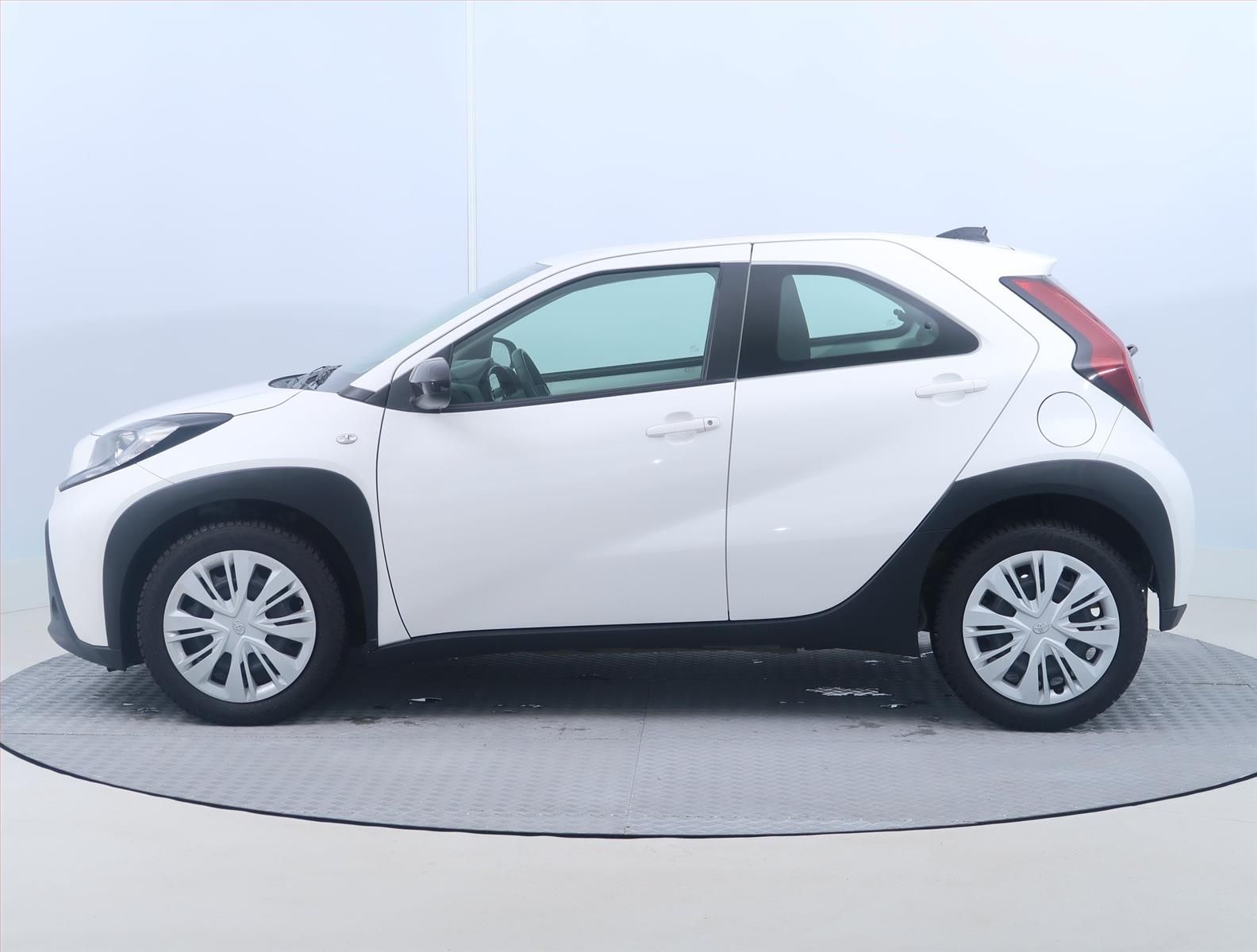 Toyota Aygo, 1.0, Automat, Klima, Tempomat - fotka 3