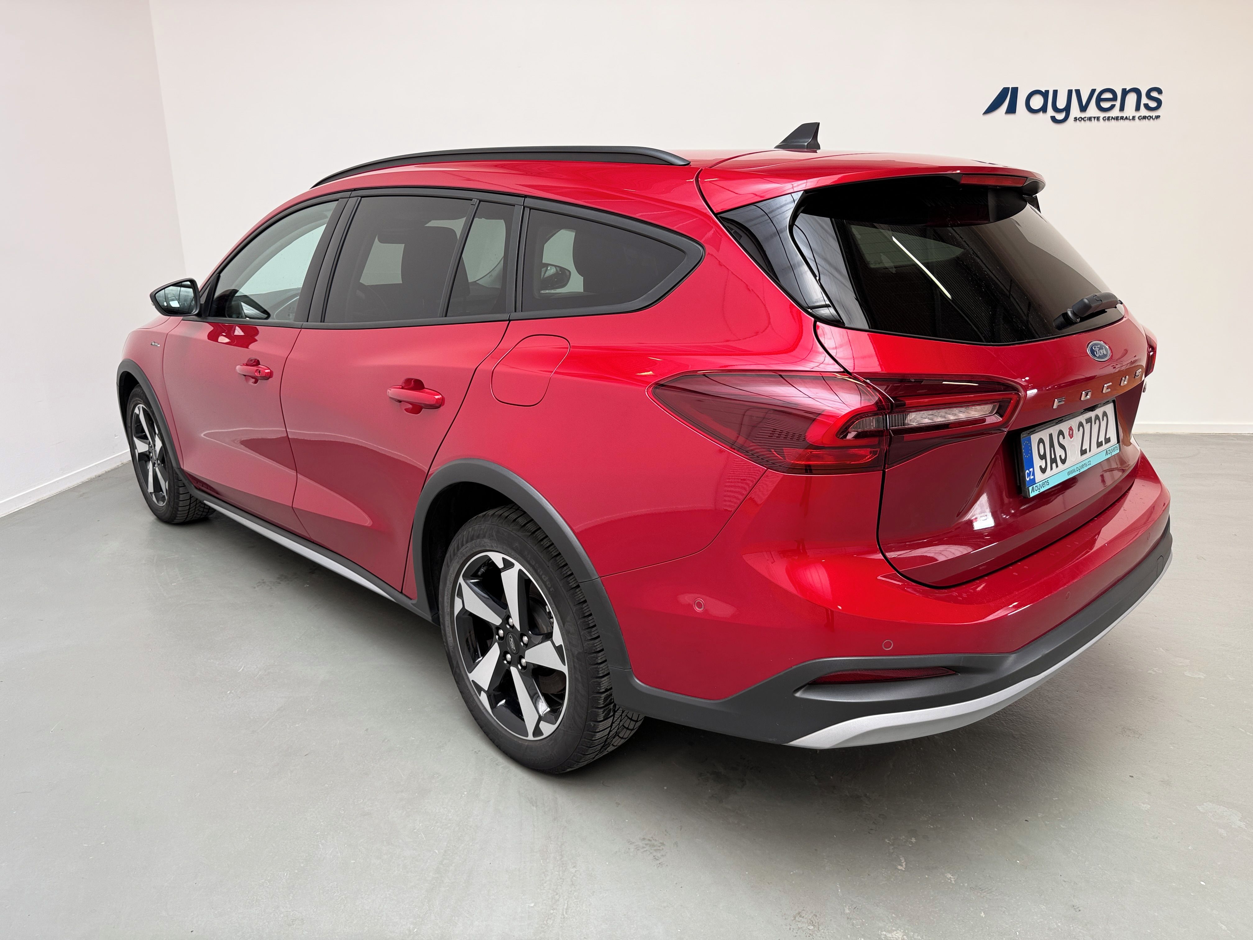 Ford Focus, 1.0 EcoBoost mHEV Active X kom - fotka 3