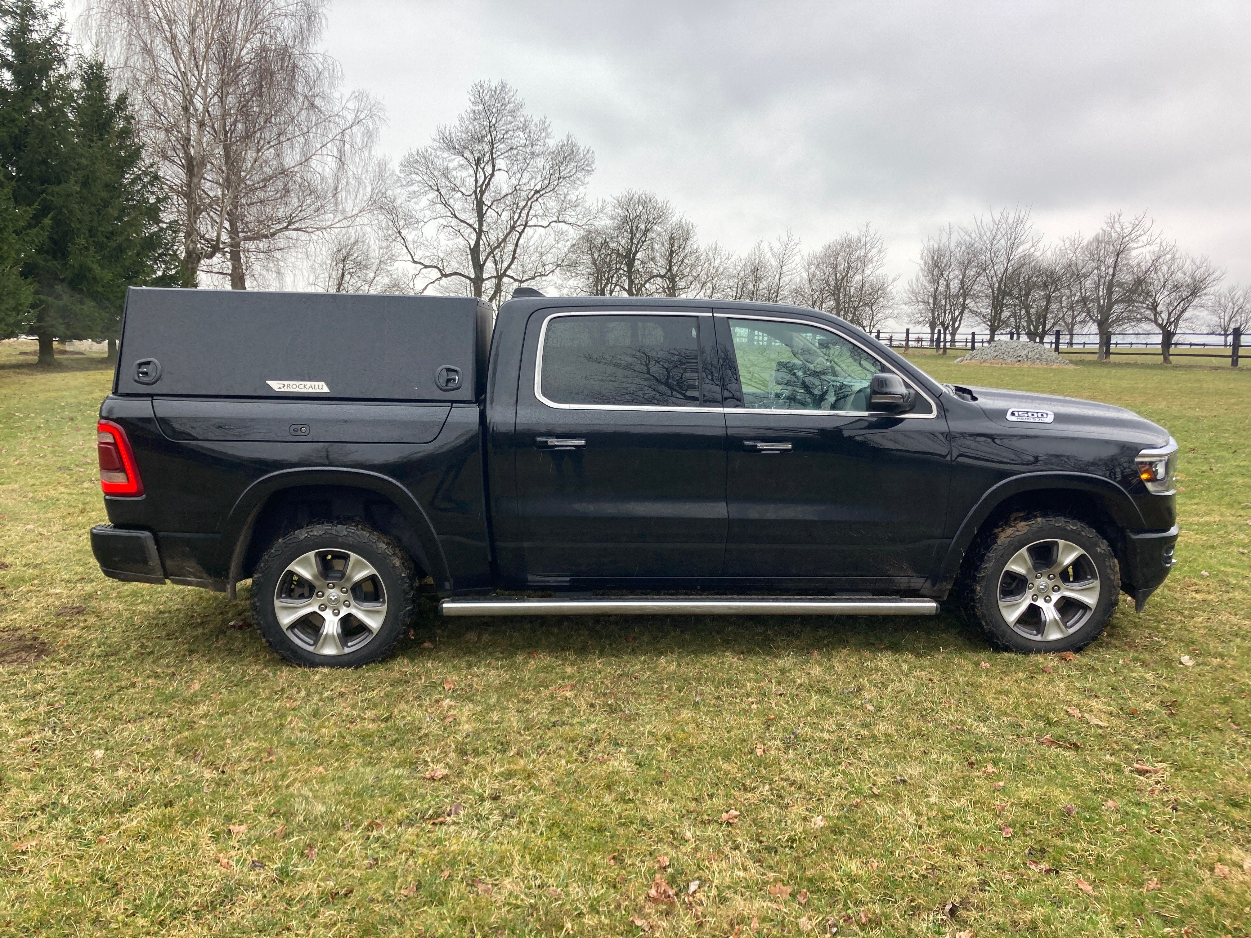 RAM 1500, LARAMIE, Vzduch, LPG , - fotka 5