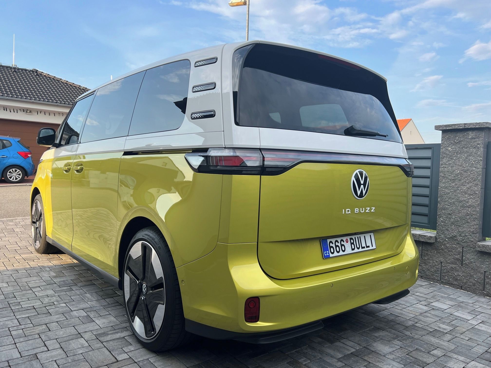 Volkswagen ID.Buzz, Volkswagen ID. Buzz – TOP stav - fotka 2