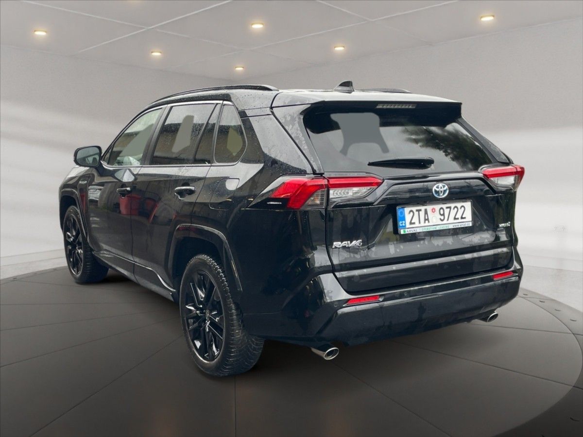 Toyota Rav4, 2,5 Hyb. Black Edit 4x4 AT - fotka 4