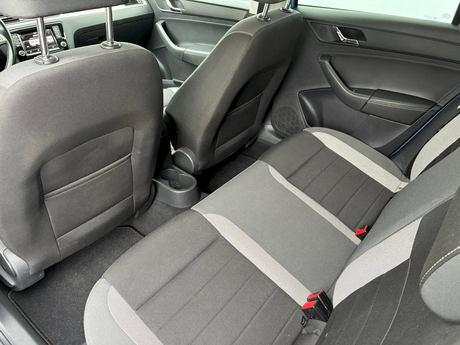 Škoda Rapid, 1,4 TSI / 92 kW Ambition DSG - fotka 6