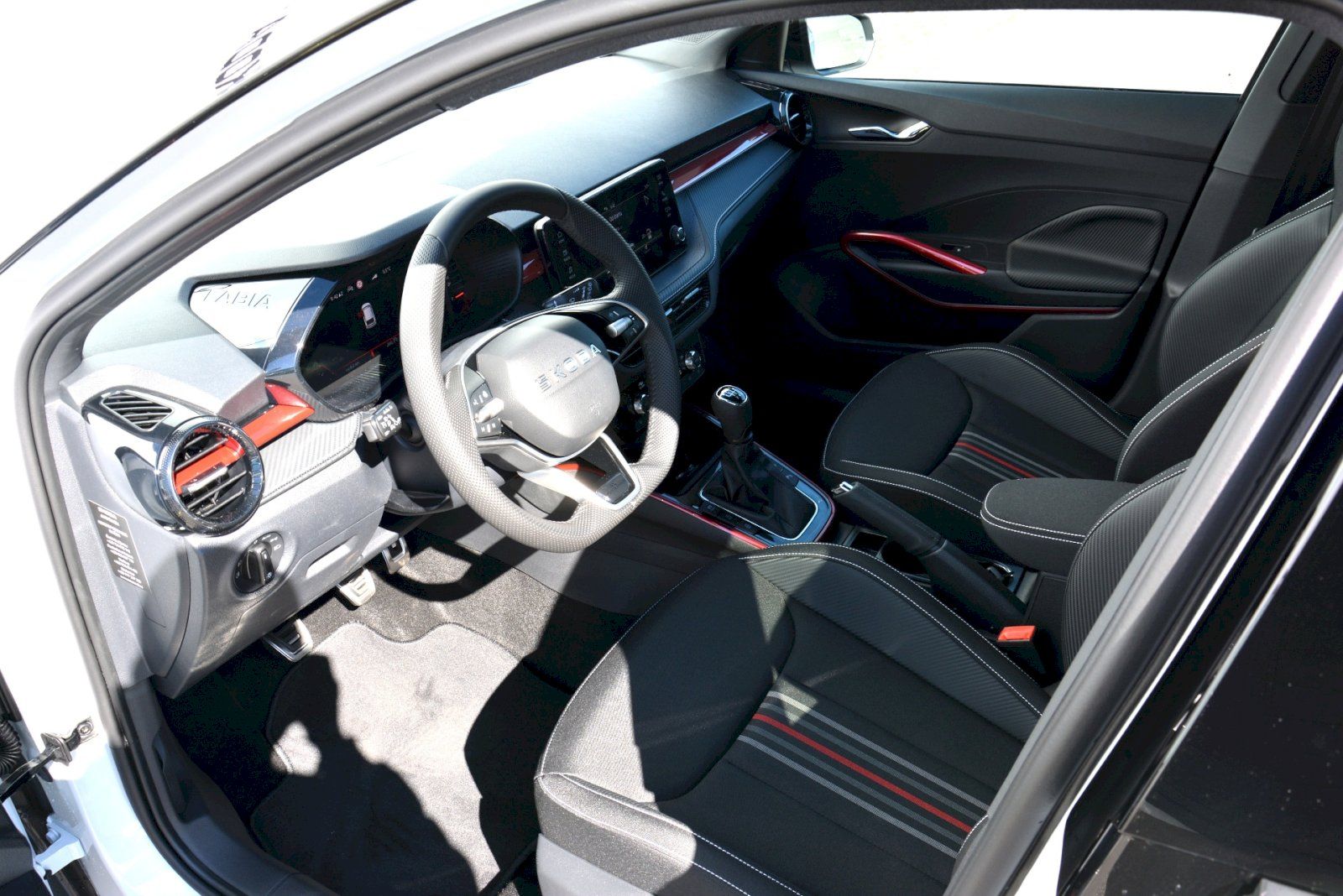 Škoda Fabia, Monte Carlo 1,0 TSI 85 kW 6 MP - fotka 5