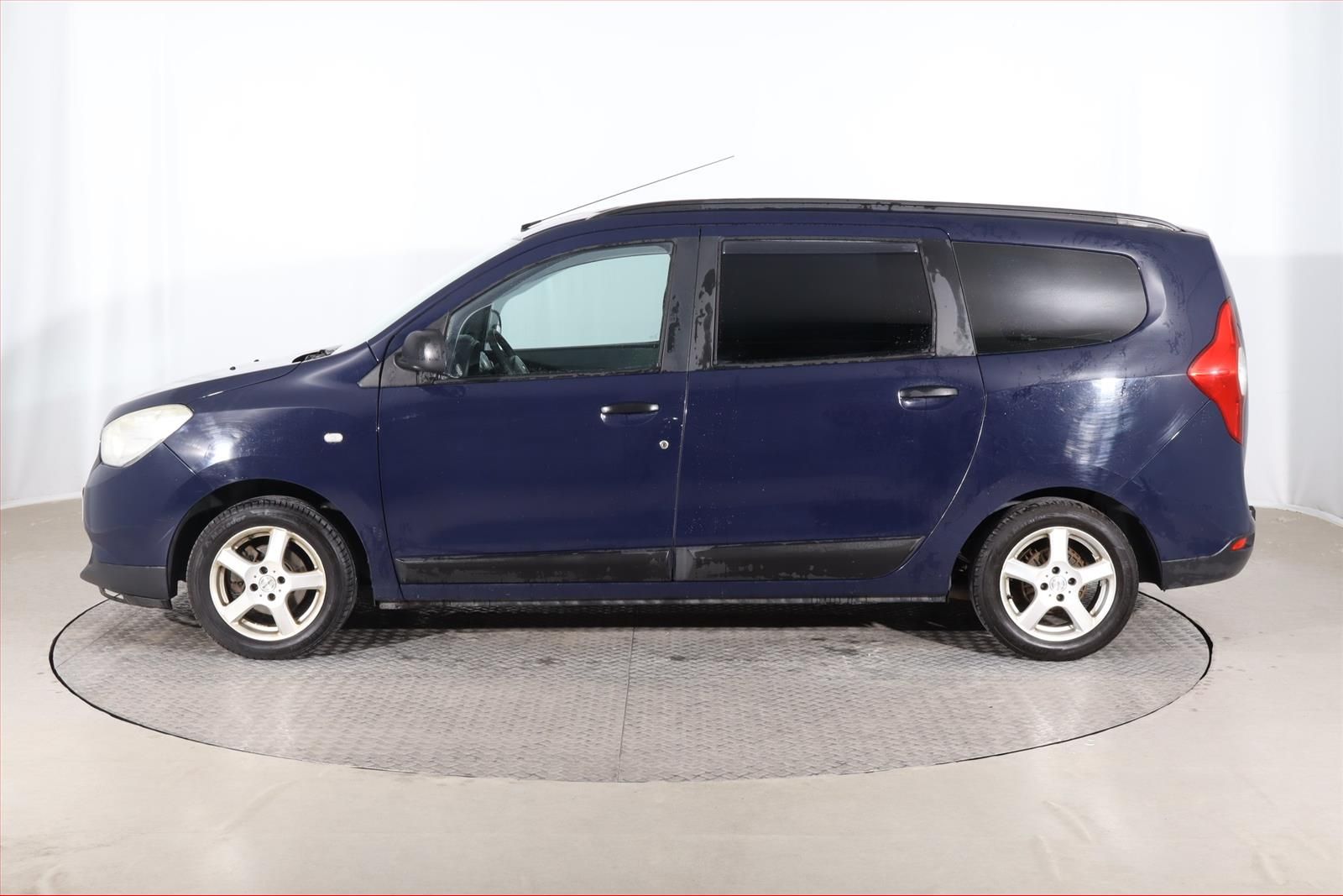 Dacia Lodgy, 1.5 dCi, 7 míst, Serv.kniha - fotka 3