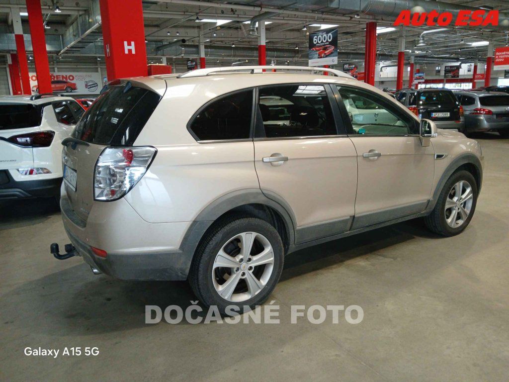 Chevrolet Captiva, 2.2 CDTi 4x4 - fotka 2