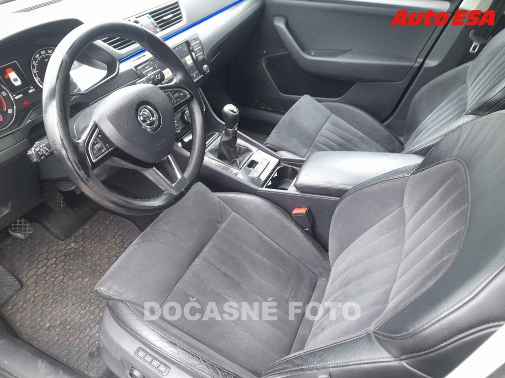 Škoda Superb, 1.6 TDi,ČR - fotka 3