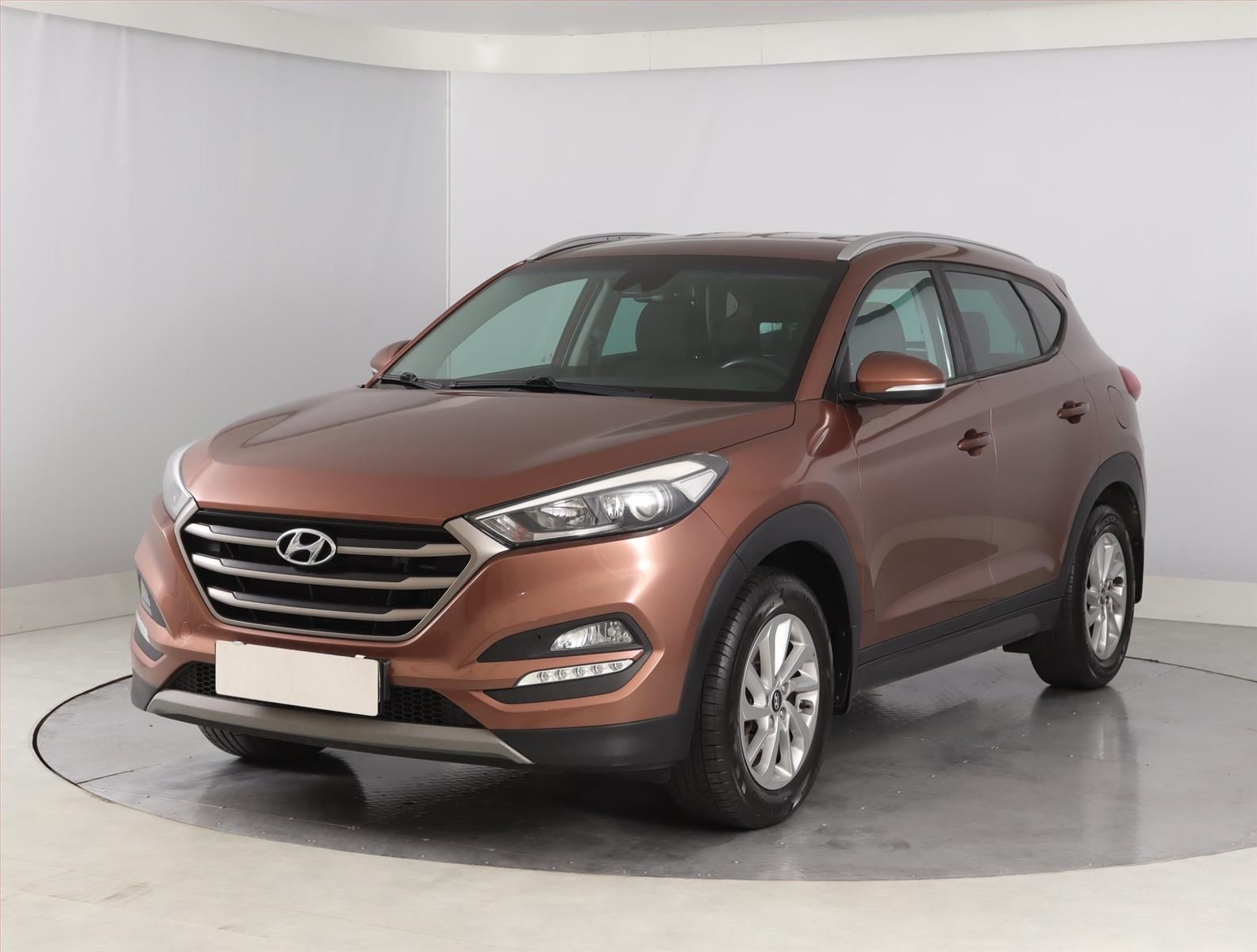 Hyundai Tucson, 1.7 CRDi, Serv.kniha, Navi - fotka 2