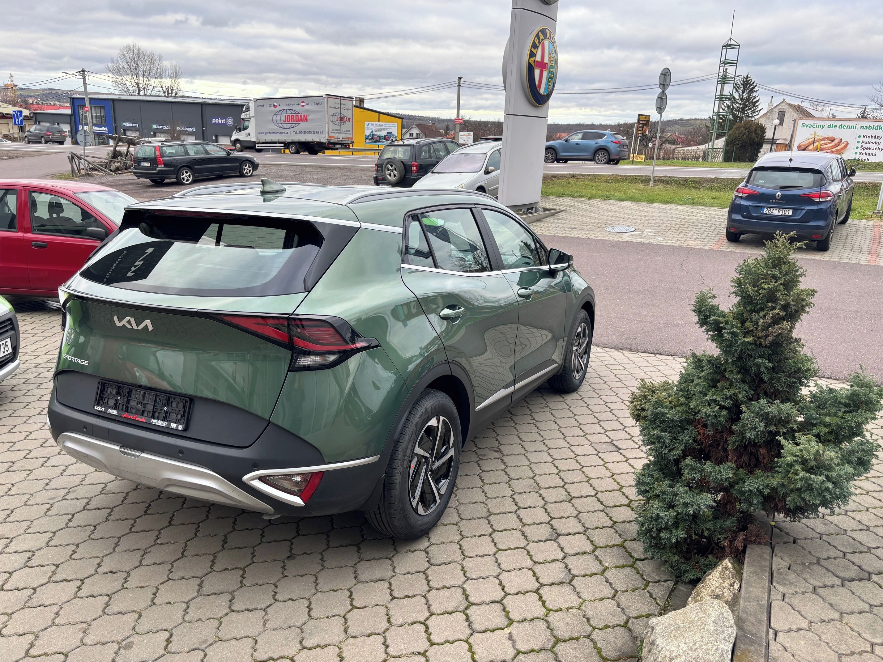 Kia Sportage, 1,6 T-GDi 4x2 7DCT EXCLUSIVE - fotka 3