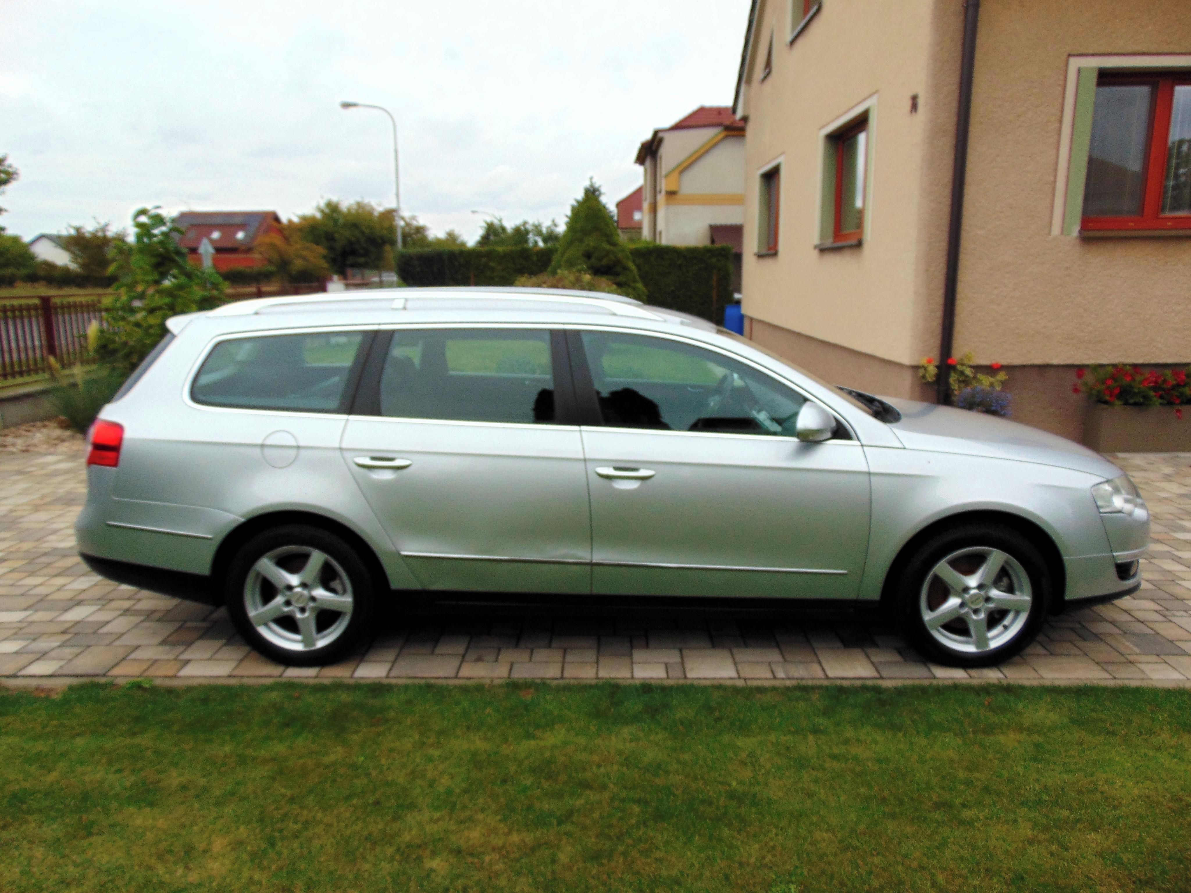 Volkswagen Passat Variant, 2.0 TDI 4x4 HIGHLINE, PŮVOD ČR - fotka 4