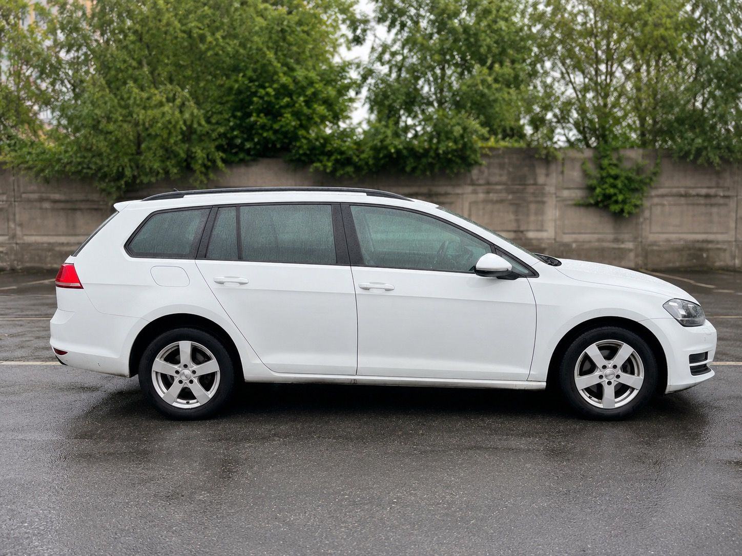 Volkswagen Golf Variant, 1.6 TDI 4Motion - STK 11/2027 - fotka 3