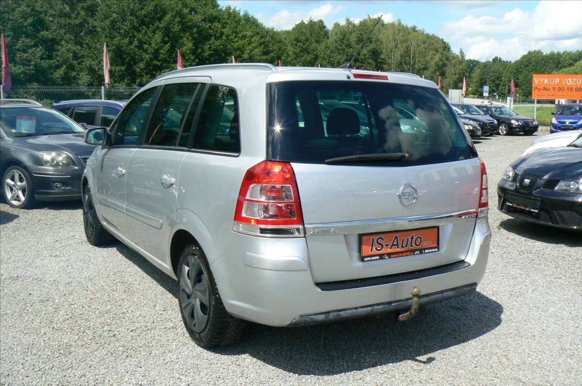 Opel Zafira, 1,7 CDTI  7 MÍST - fotka 5