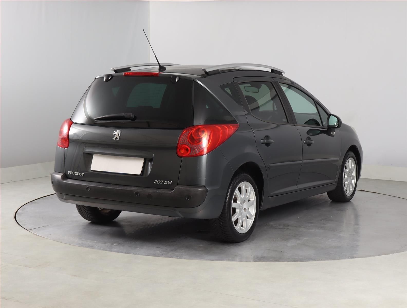 Peugeot 207, 1.6 16V, po STK - fotka 5