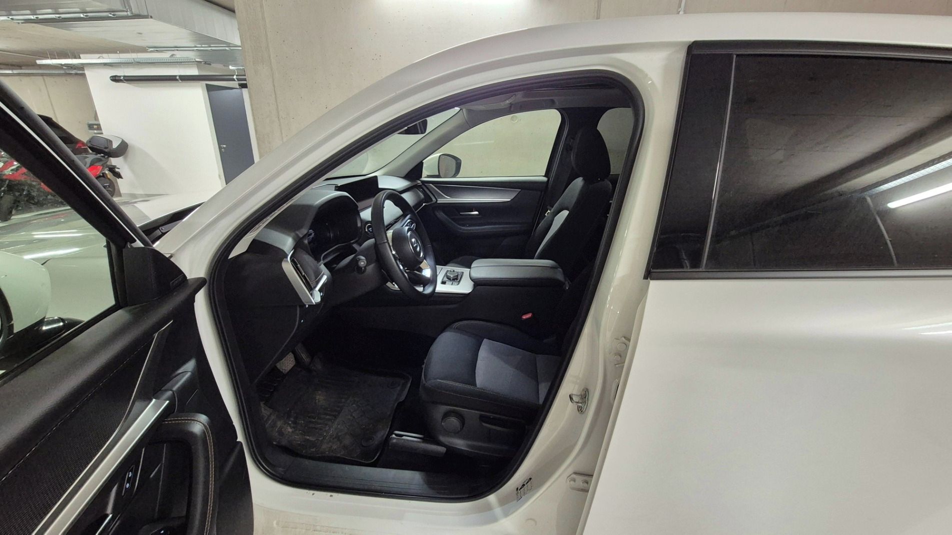 Mazda CX-60, Mazda CX-60 2.5 PHEV 241 kW - fotka 5
