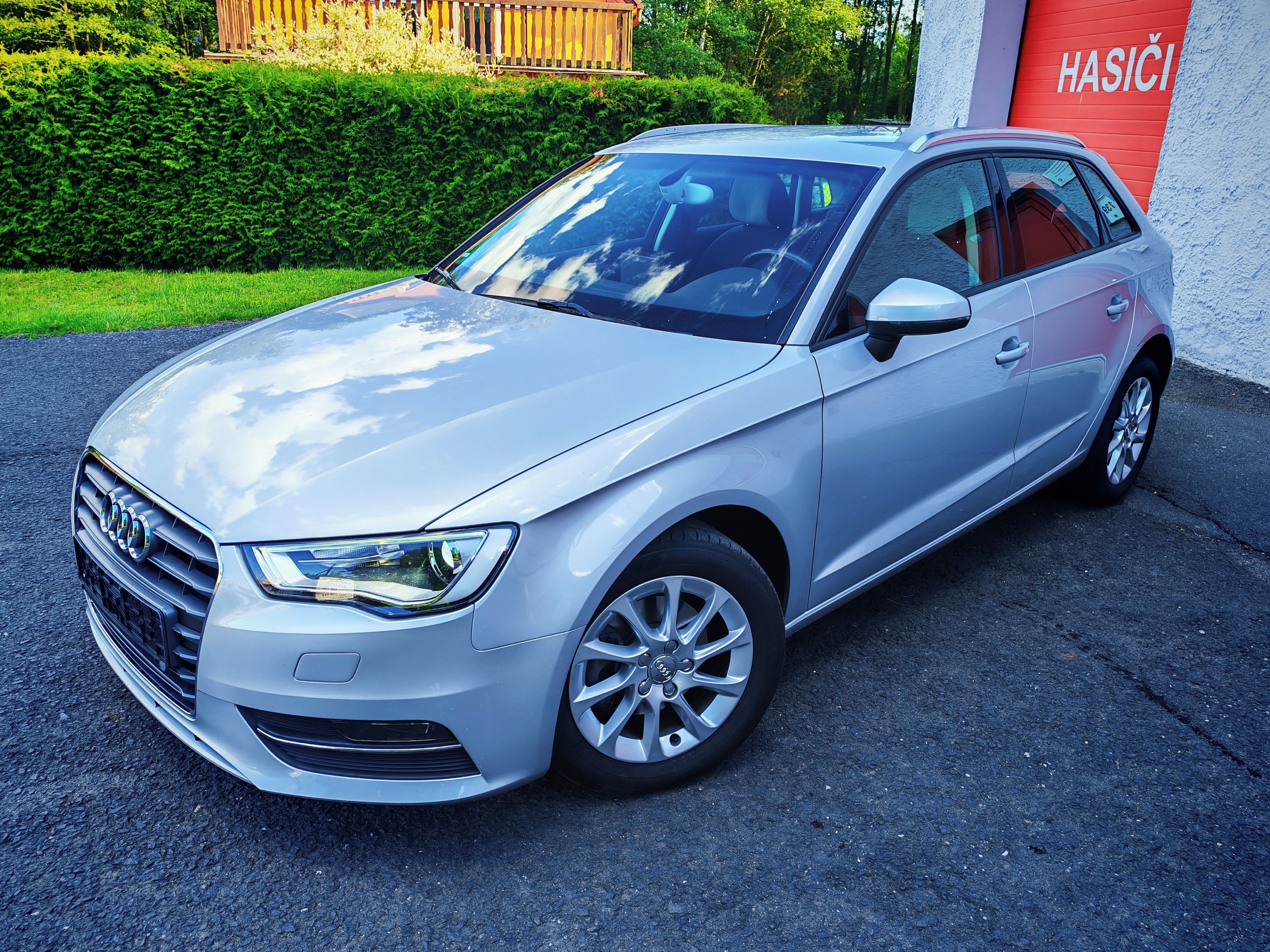 Audi A3, 1.2 TFSi SPORTBACK ATTRACTION