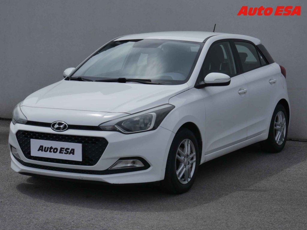 Hyundai i20, 1.3i,ČR - fotka 3