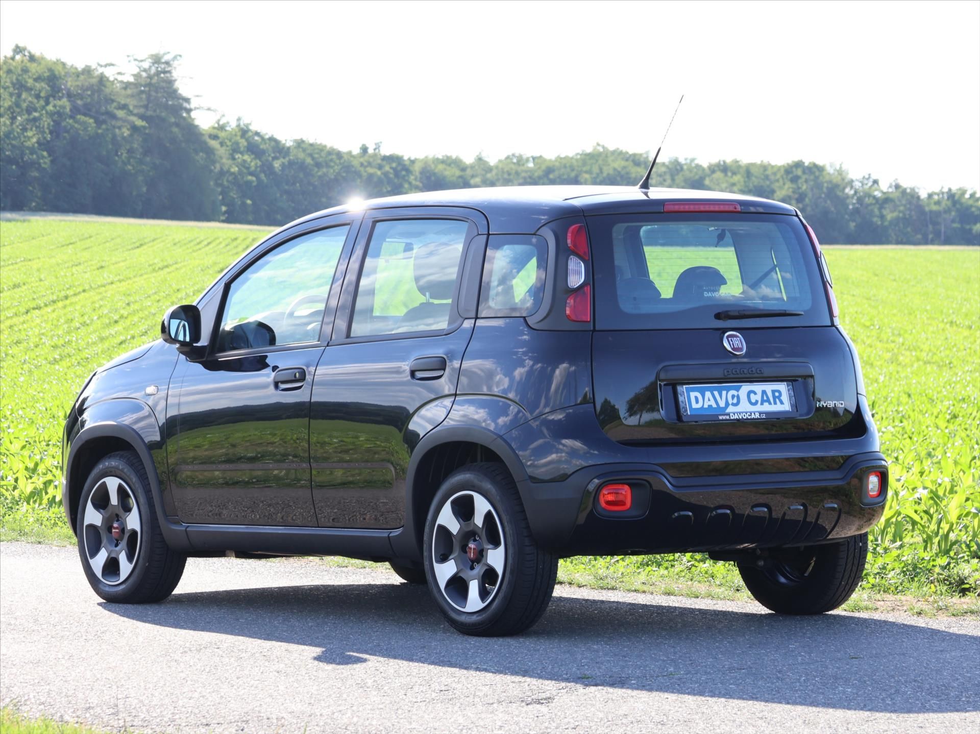 Fiat Panda, 1,0 i Hybrid Cross Klima DPH - fotka 5