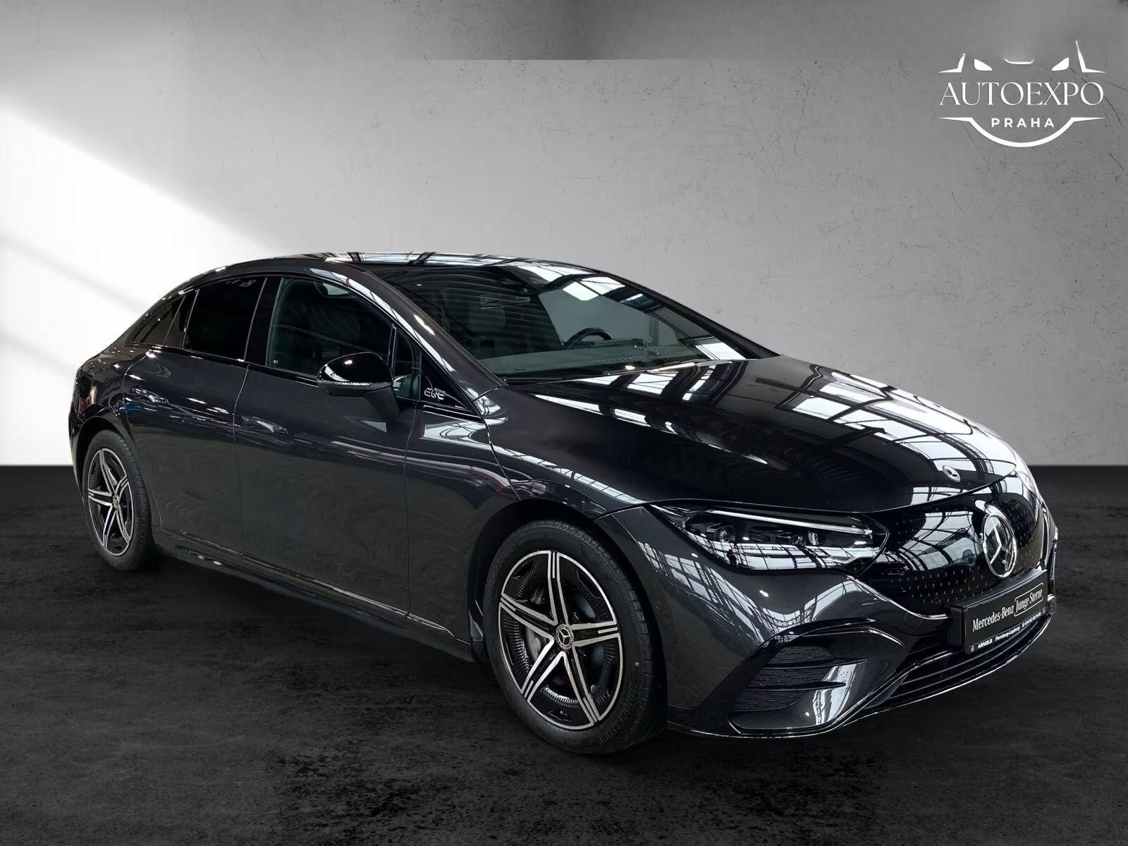Mercedes-Benz EQE, 300 AMG Line Night - fotka 6