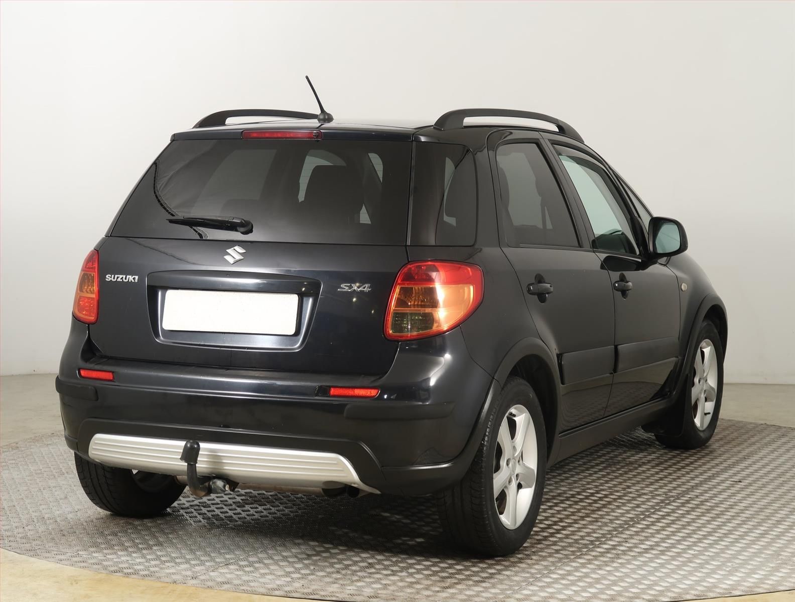 Suzuki SX4, 1.6 VVT, po STK, Tažné - fotka 5
