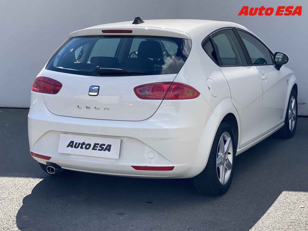 Seat Leon, 1.2TSi,ČR,AC,temp - fotka 4