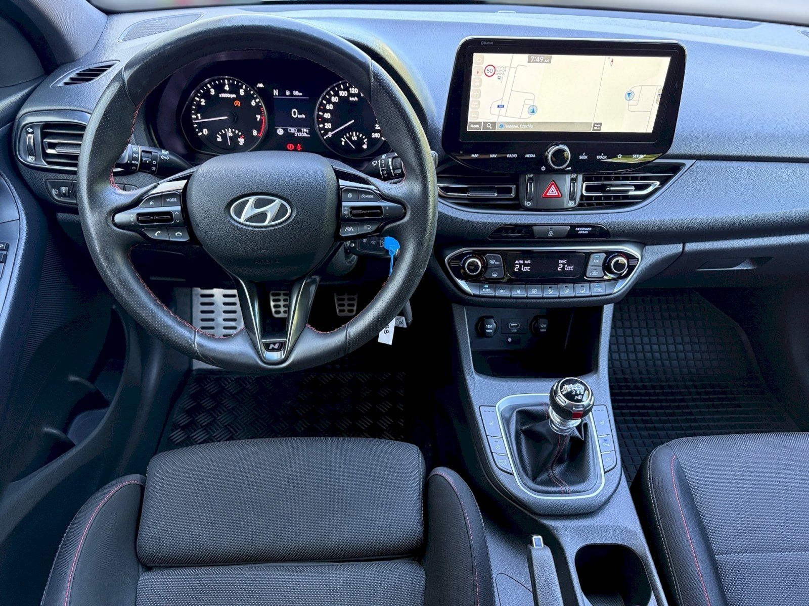 Hyundai i30, WG 1,5 T-GDI / 117 kW NLINE MH - fotka 6
