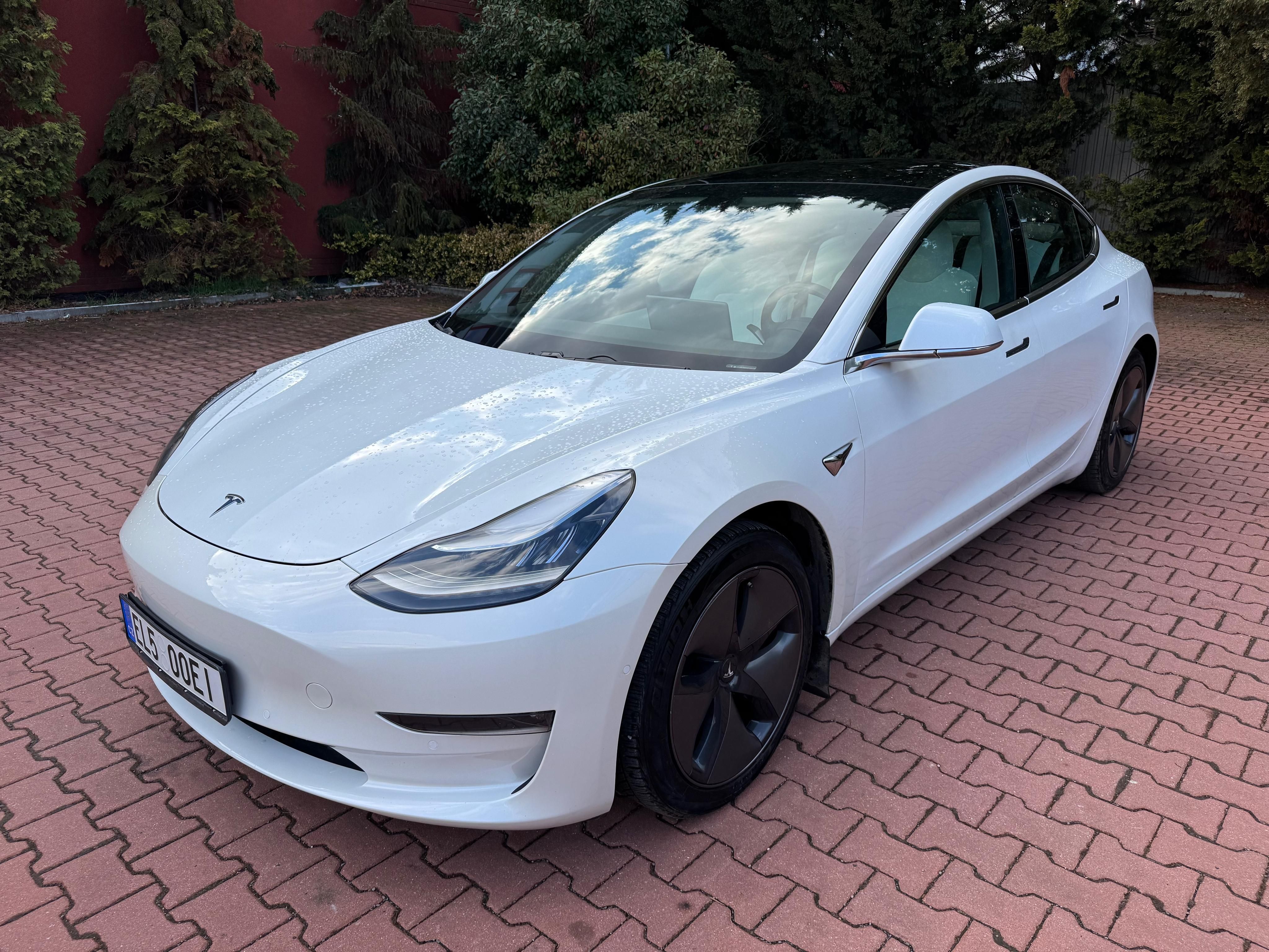Tesla Model 3, Long Range,AWD,SOH 94%,560Km.