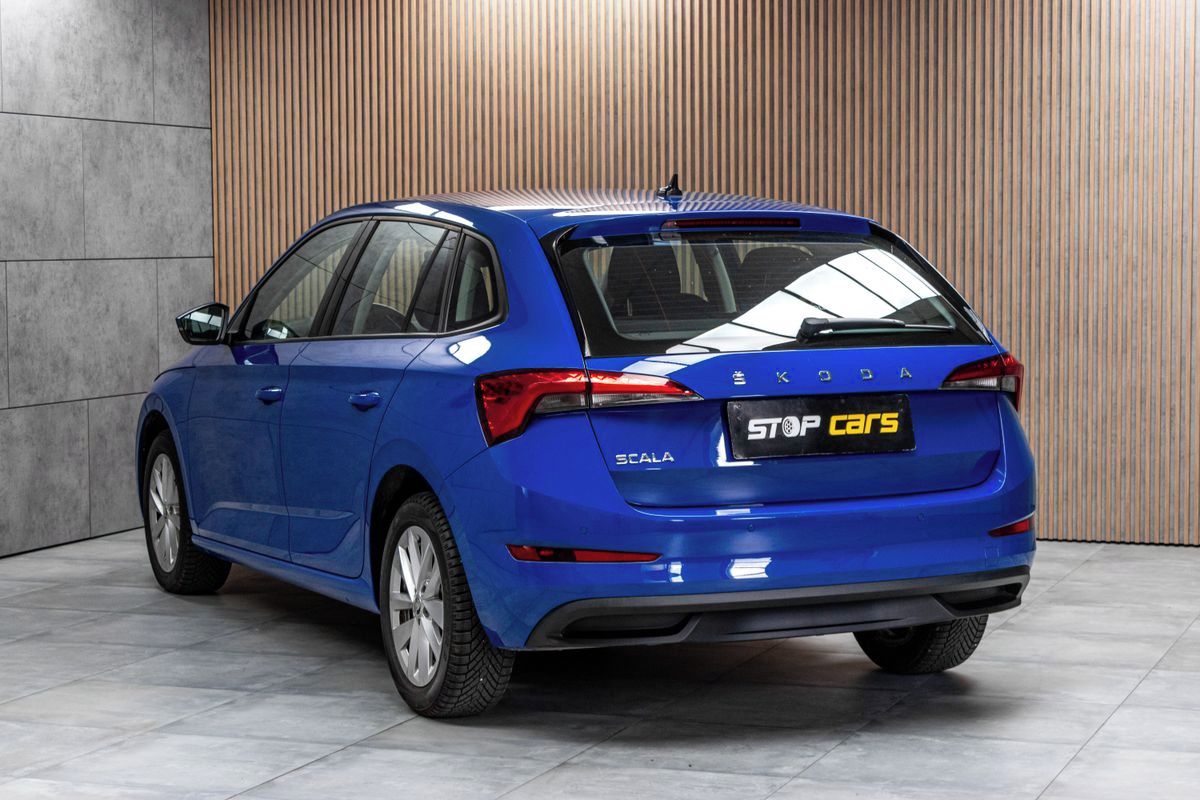 Škoda Scala, 1.0 TSI 70kW MIRROR-LINK*ACC* - fotka 4