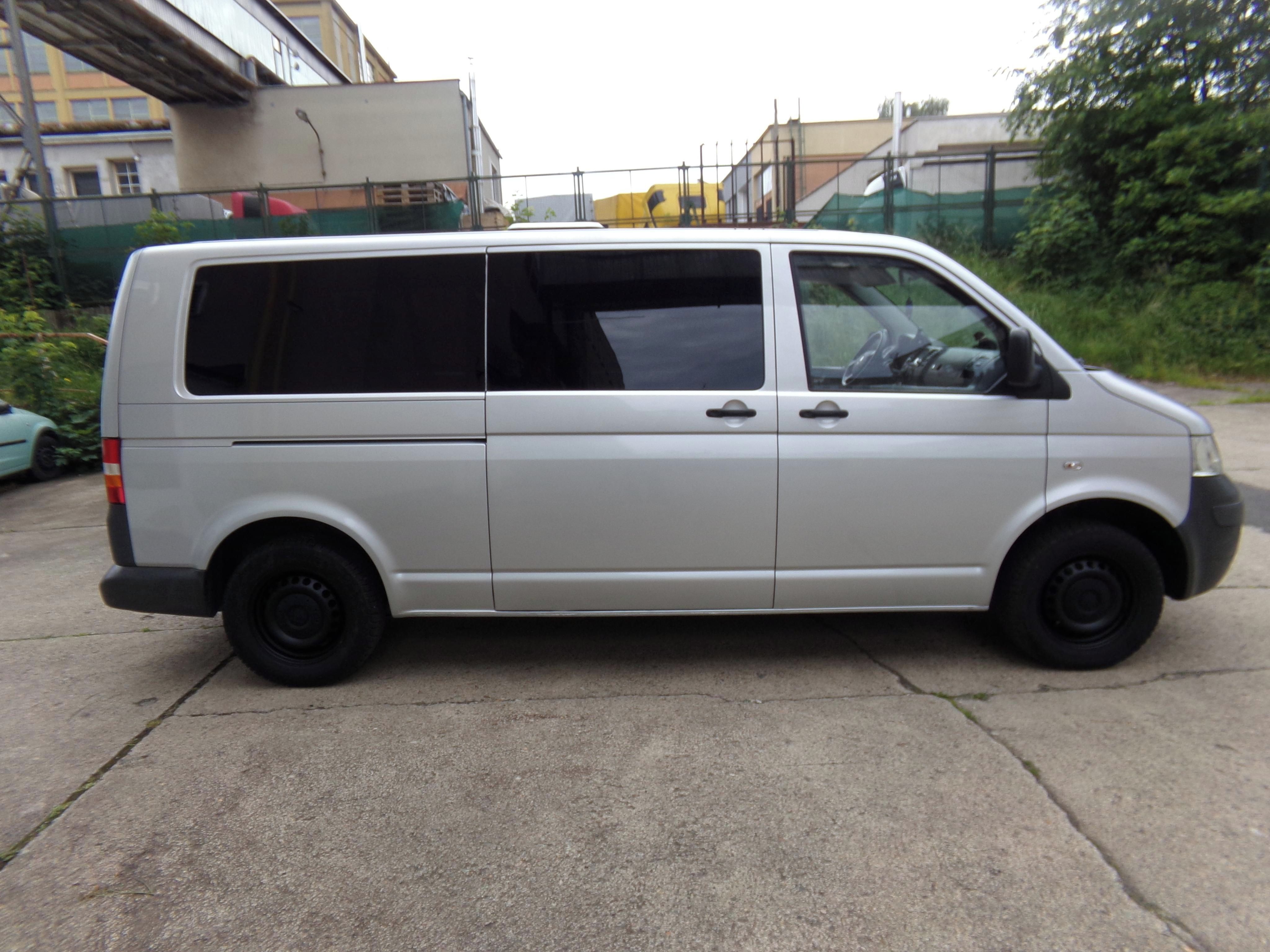 Volkswagen Transporter, 2.5 TDI COMFORTLINE LONG - fotka 4