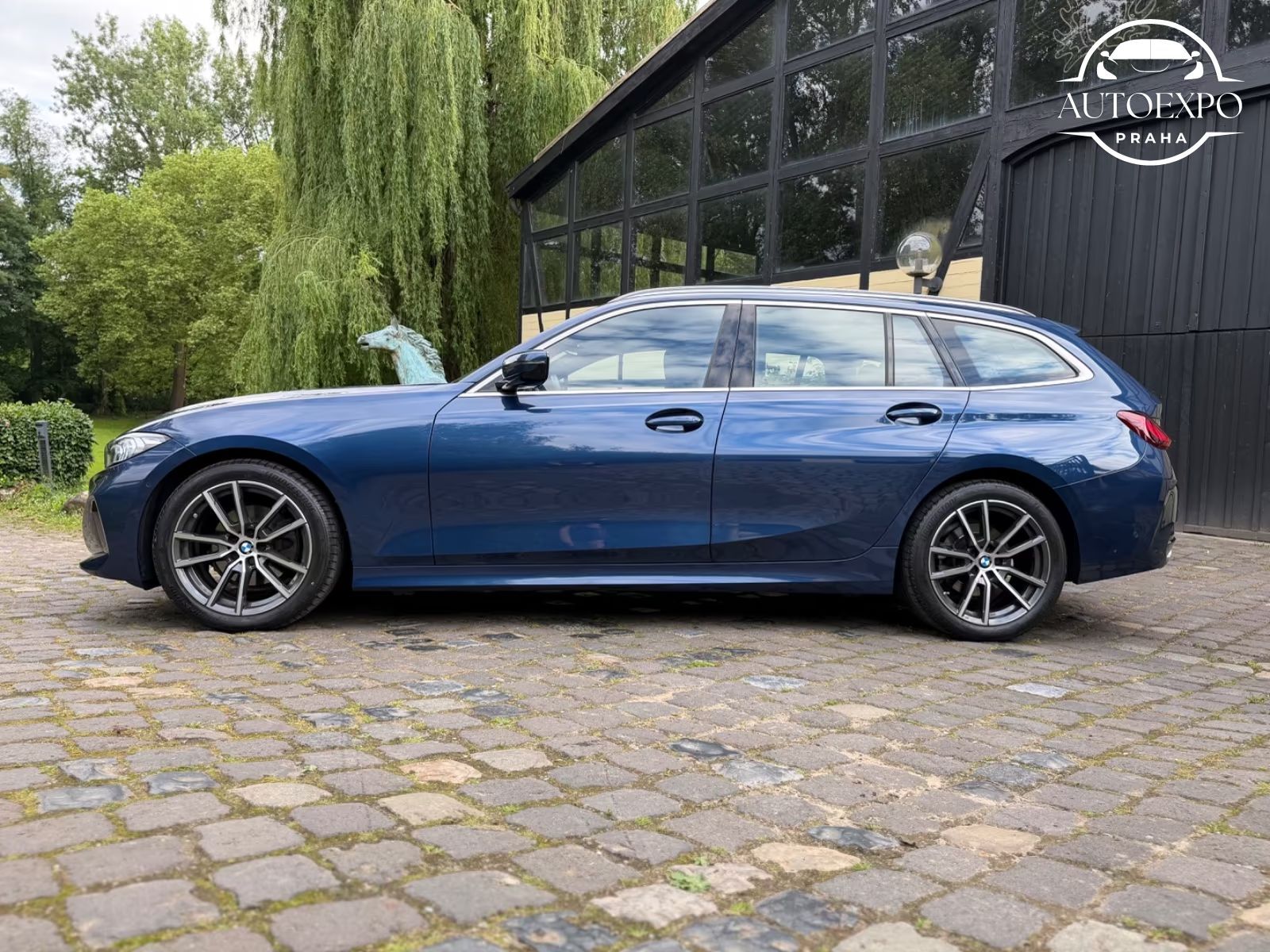 BMW Řada 3, xDrive HARMAN*AHK - fotka 3