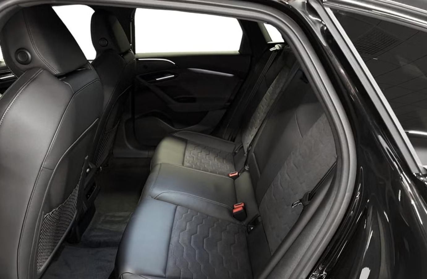 Audi A6, e-tron Sportback Quattro 360k - fotka 6