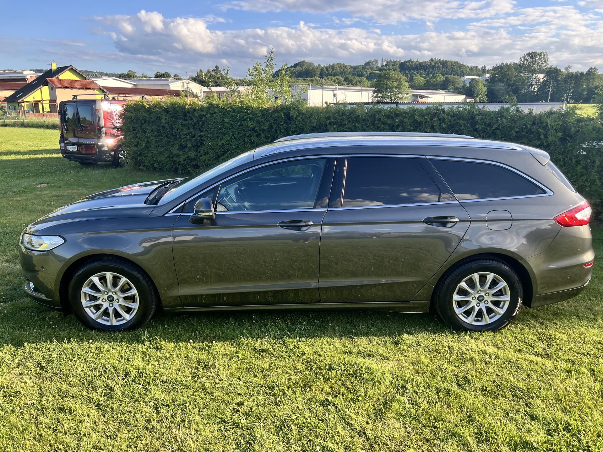 Ford Mondeo, 2.0TDCI 110KW,NAVI,SAMOPARK - fotka 4