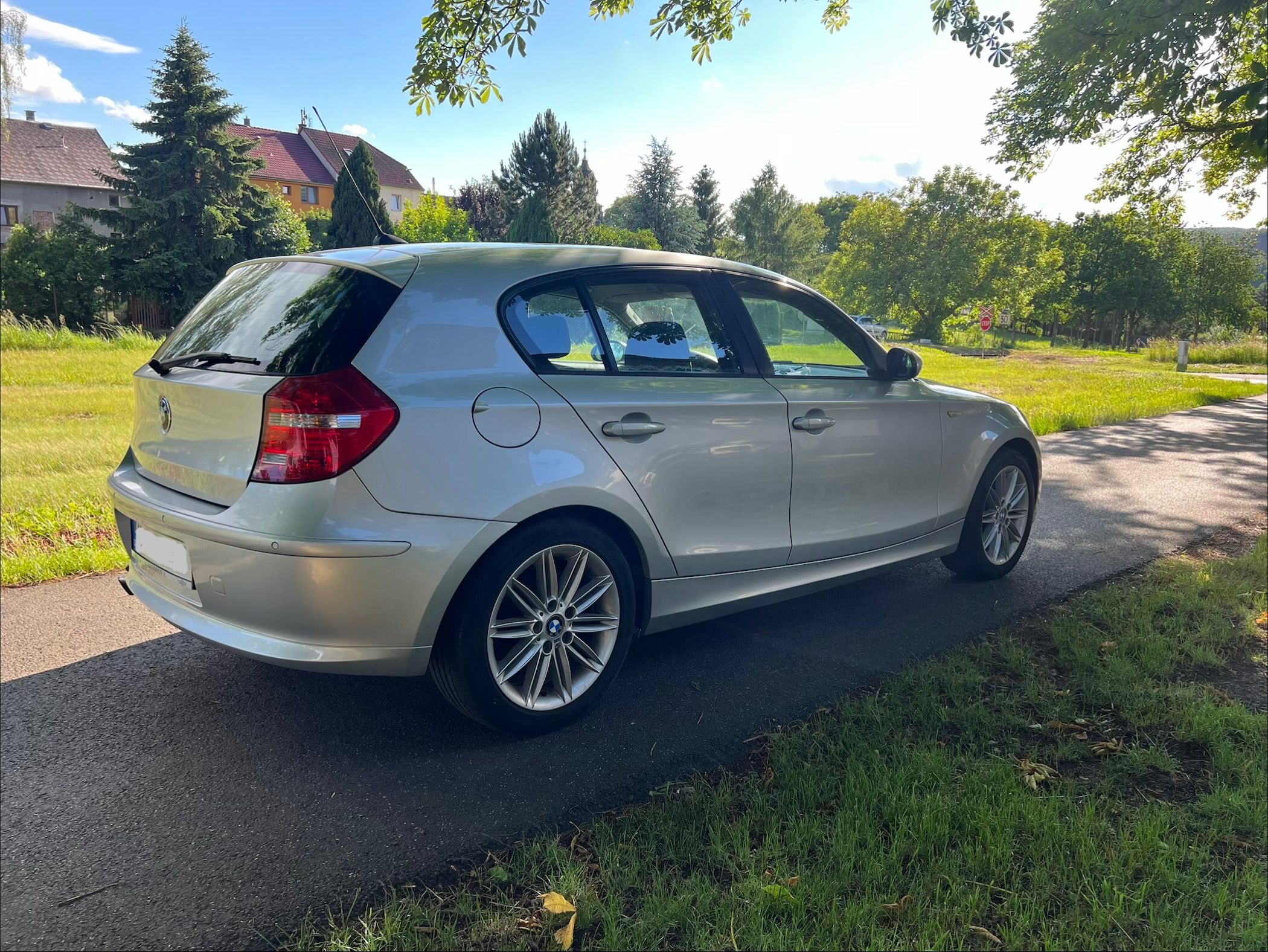 BMW Řada 1, 116i klima, M paket, 95kw - fotka 3