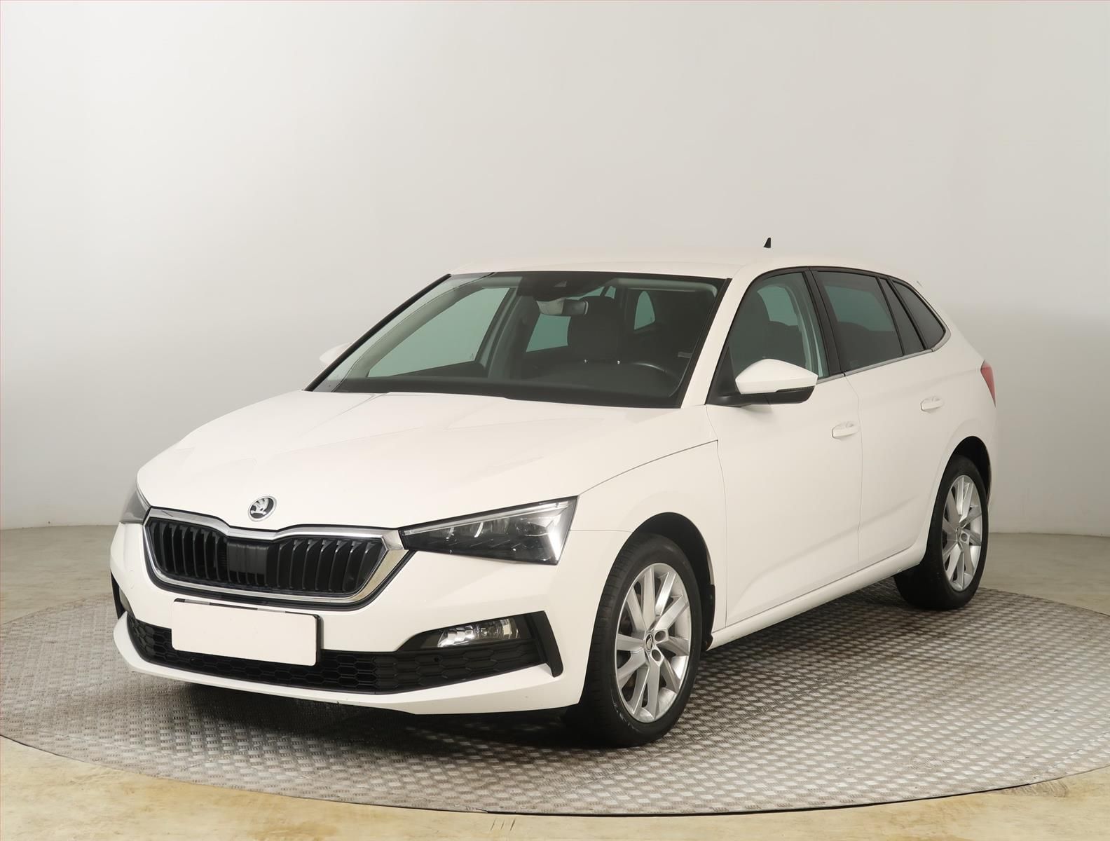 Škoda Scala, 1.6 TDI, ČR,1.maj, Serv.kniha - fotka 2