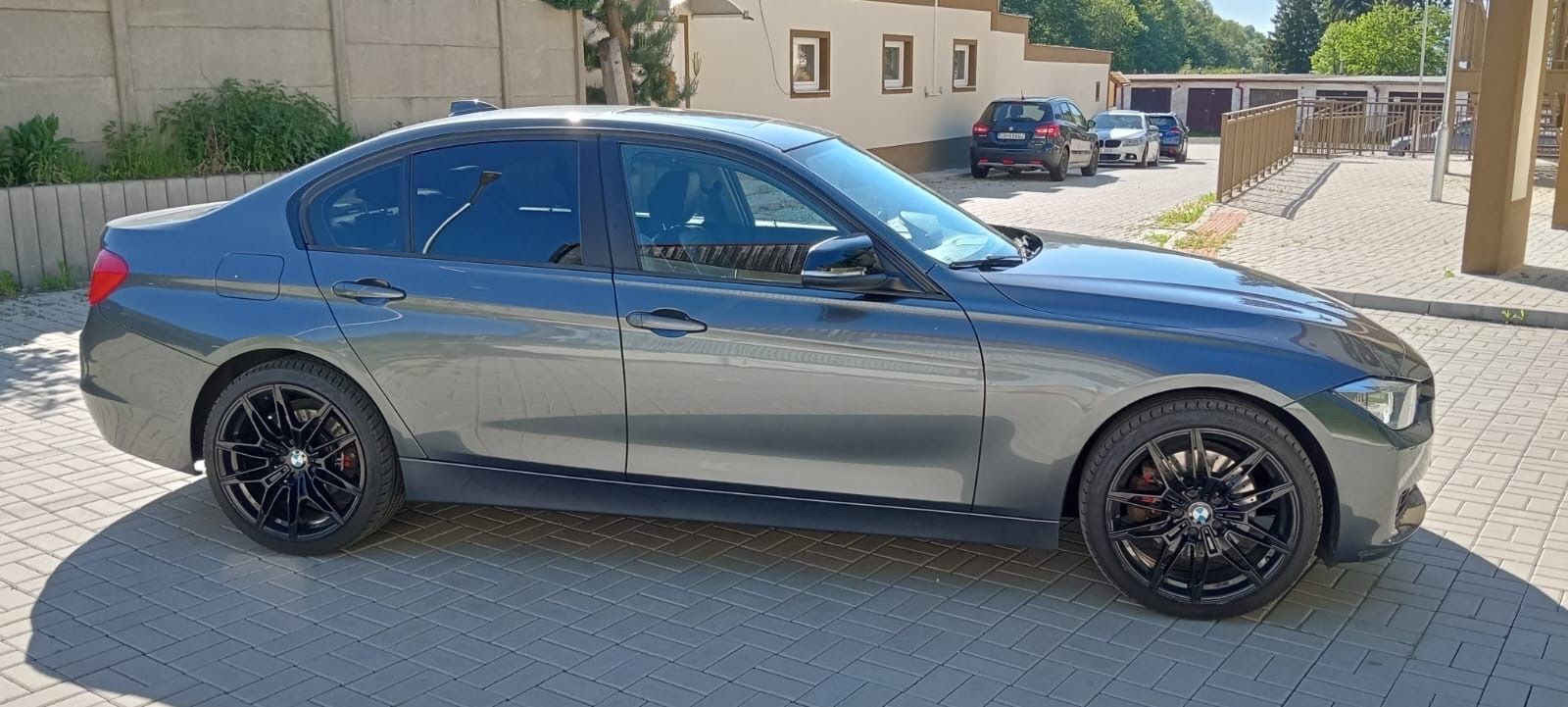 BMW Řada 3, BMW 328i XDrive - fotka 5