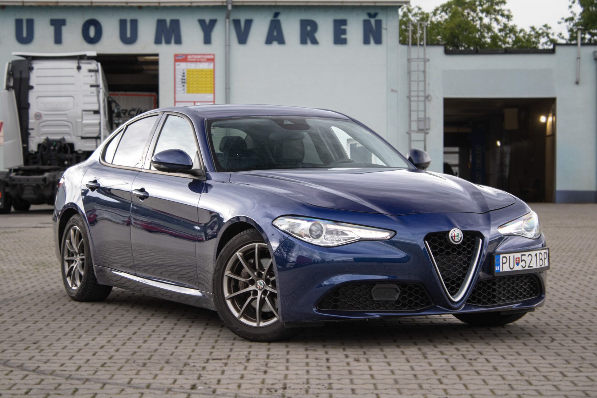 Alfa Romeo Giulia - fotka 3