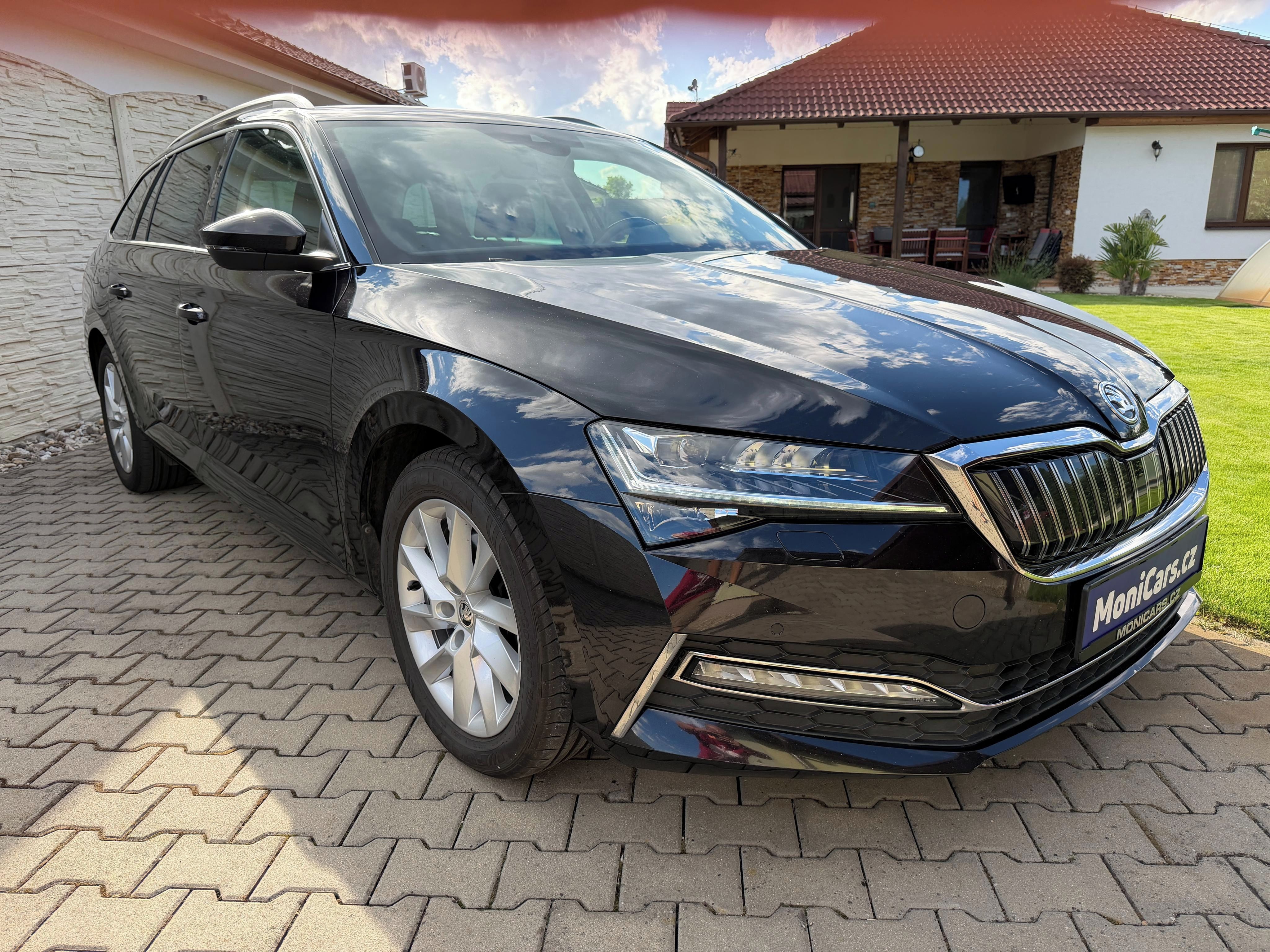 Škoda Superb, 1.4 iV TSI Style 160kW DSG - fotka 3