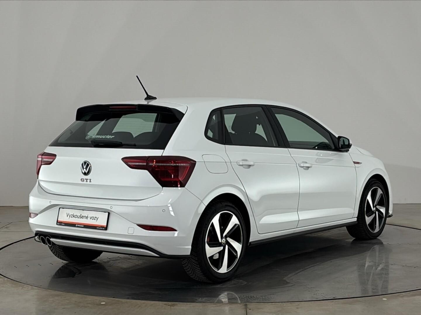 Volkswagen Polo, 2.0 TSI / 152 kW GTI DSG - fotka 2