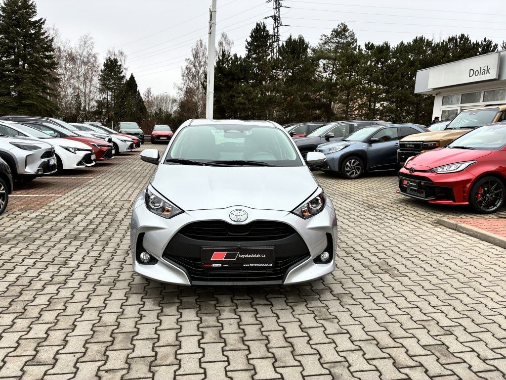 Toyota Yaris, 1.5 Hybrid 116 Comfort - fotka 2