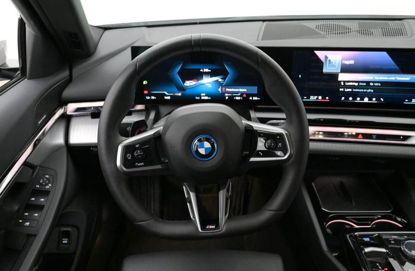 BMW i5, xDrive40 Touring M SoH 97% Taž - fotka 6
