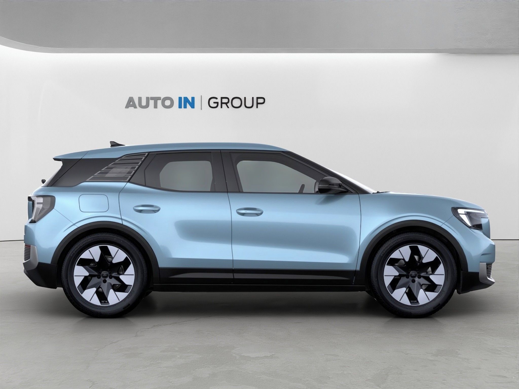 Ford Explorer, Premium SUV 77 kWh,0 PRODLOUŽE - fotka 2