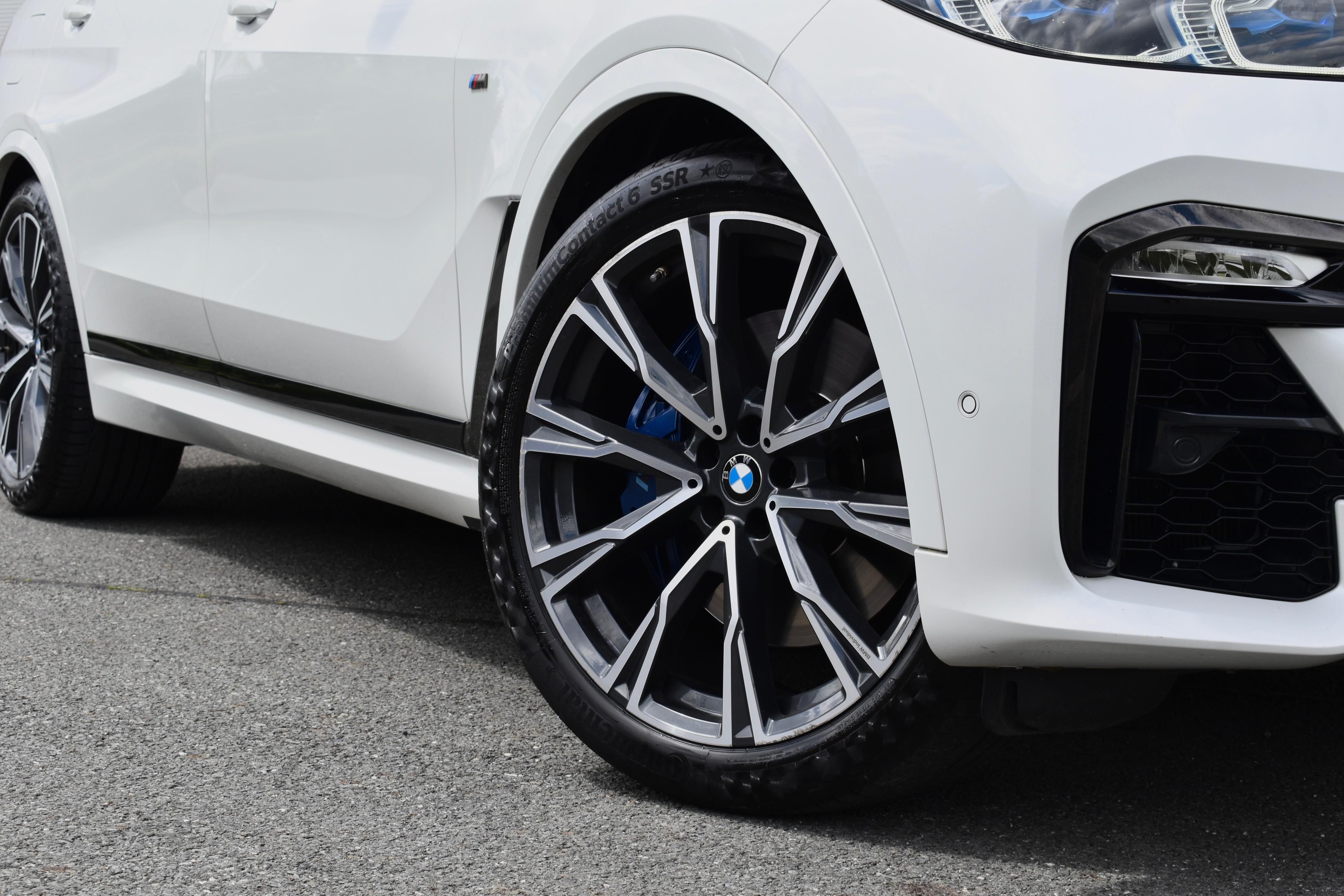BMW X7, M50i/INDIVIDUAL/CRYSTAL/DPH - fotka 4