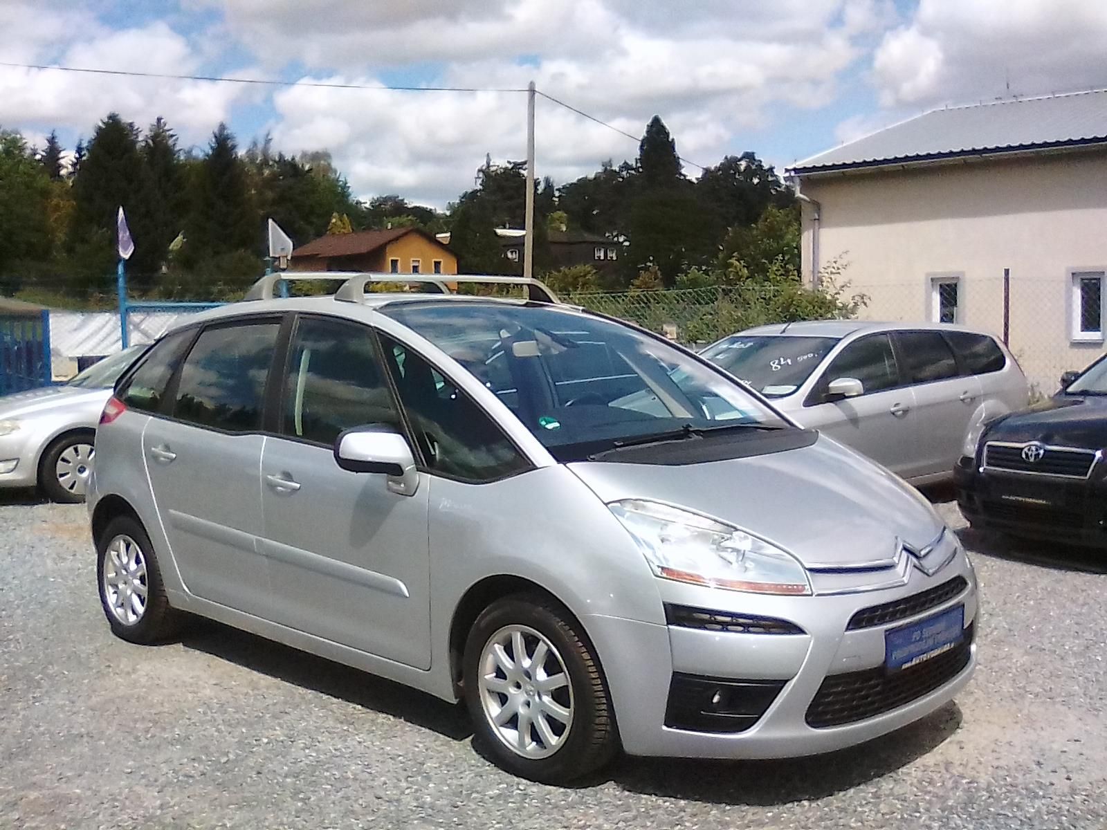 Citroën C4 Picasso, 1.8i 16V / 92 kW, závěs